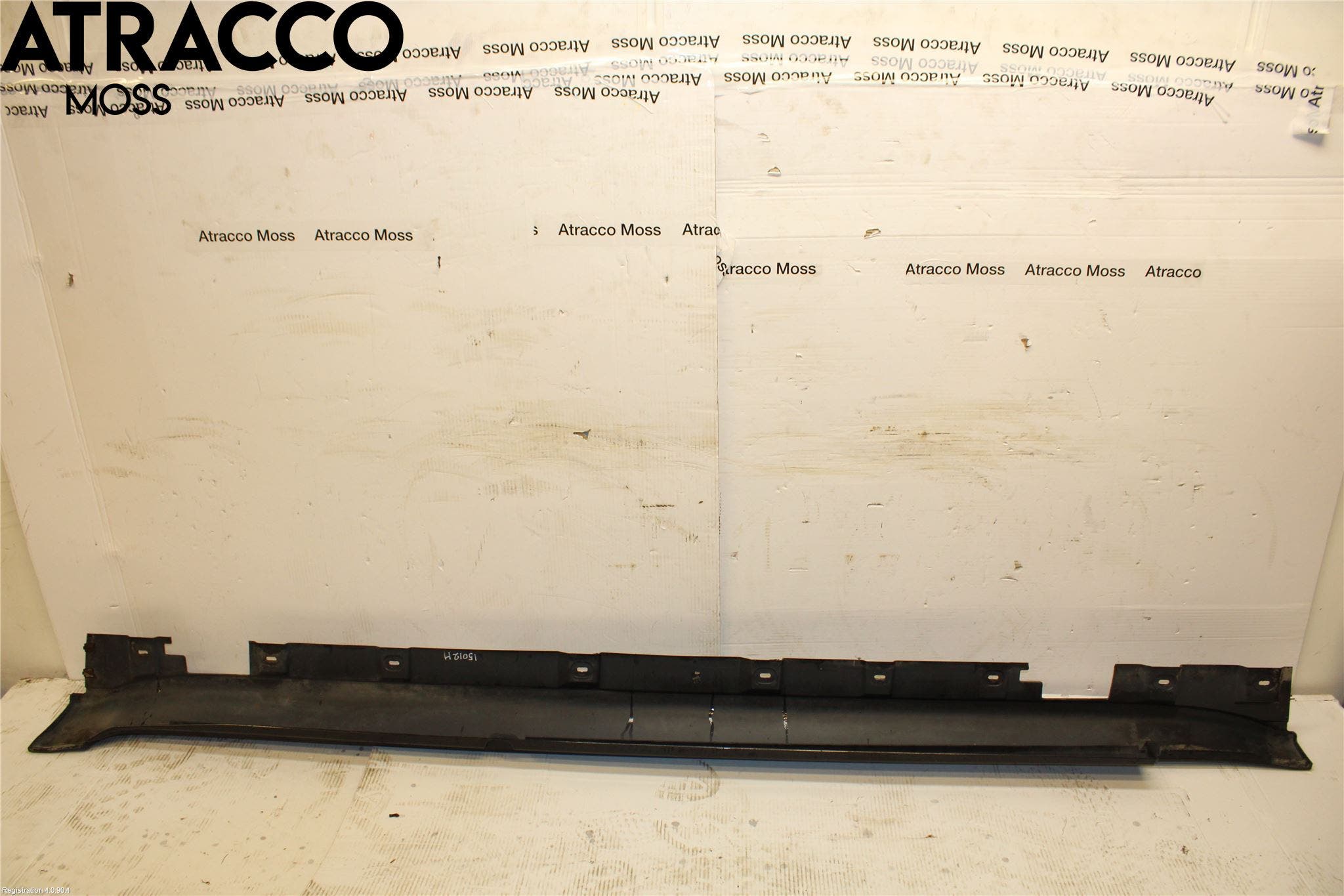 BMW 7 F01/02/03/04 09-15 Kanalskjørt Høyre