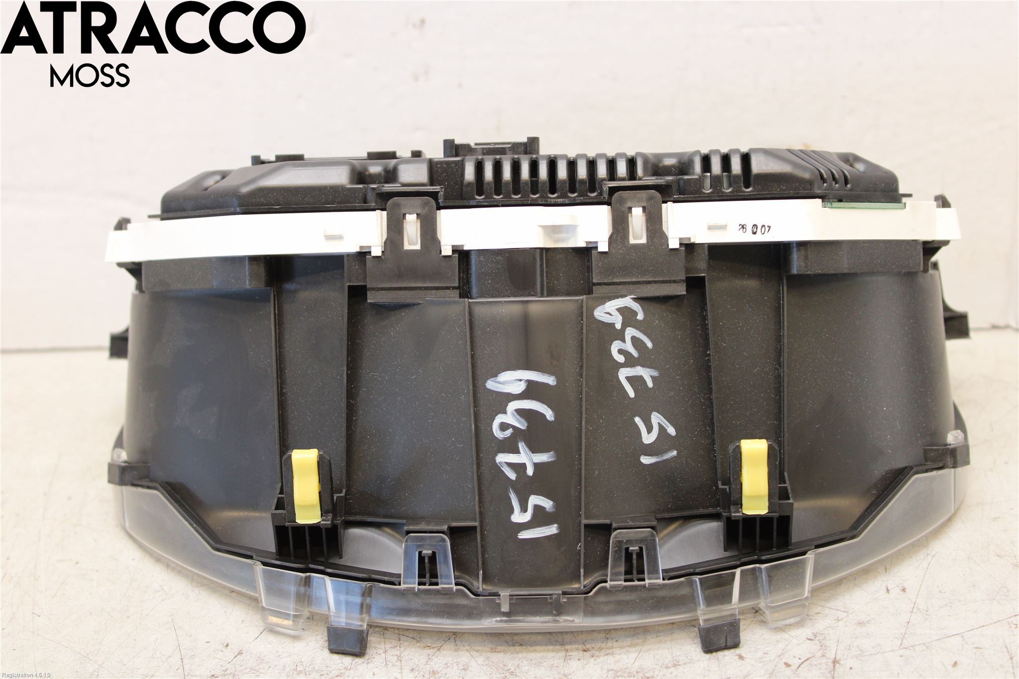 Toyota YARIS XP130 12-14 Instr Kombinert