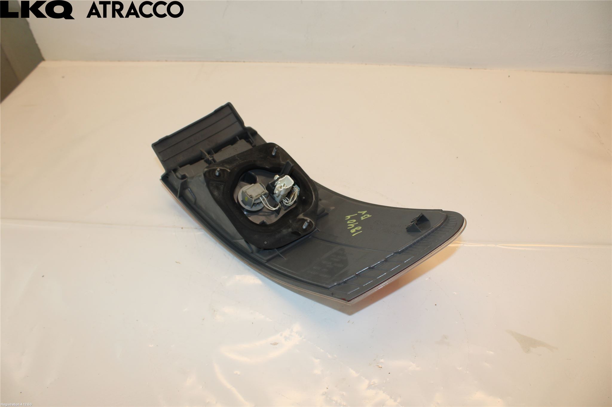 Toyota AVENSIS 09-15 Baklykt Venstre