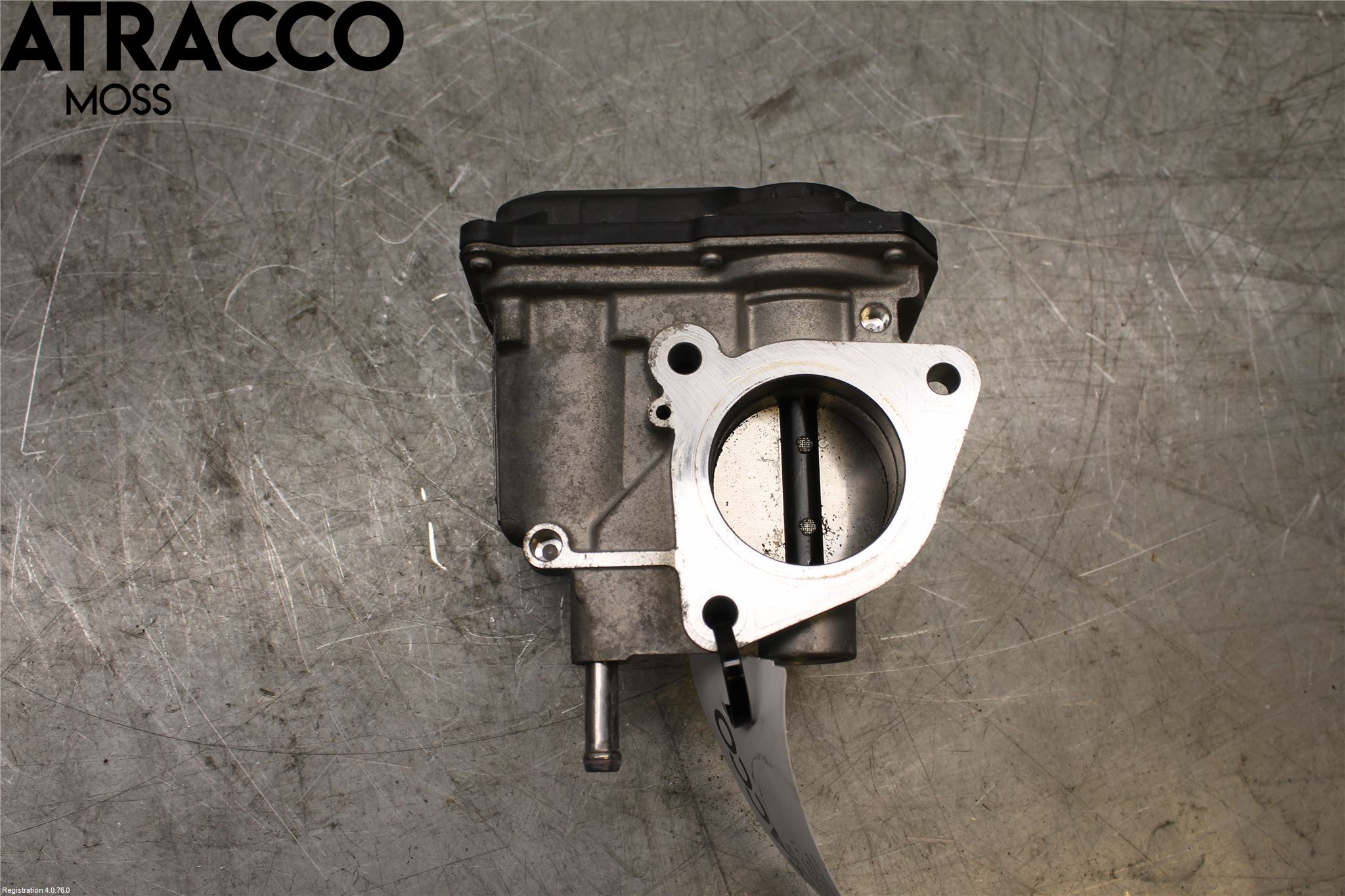 Toyota YARIS XP130 12-14 Inns Spjeldhus