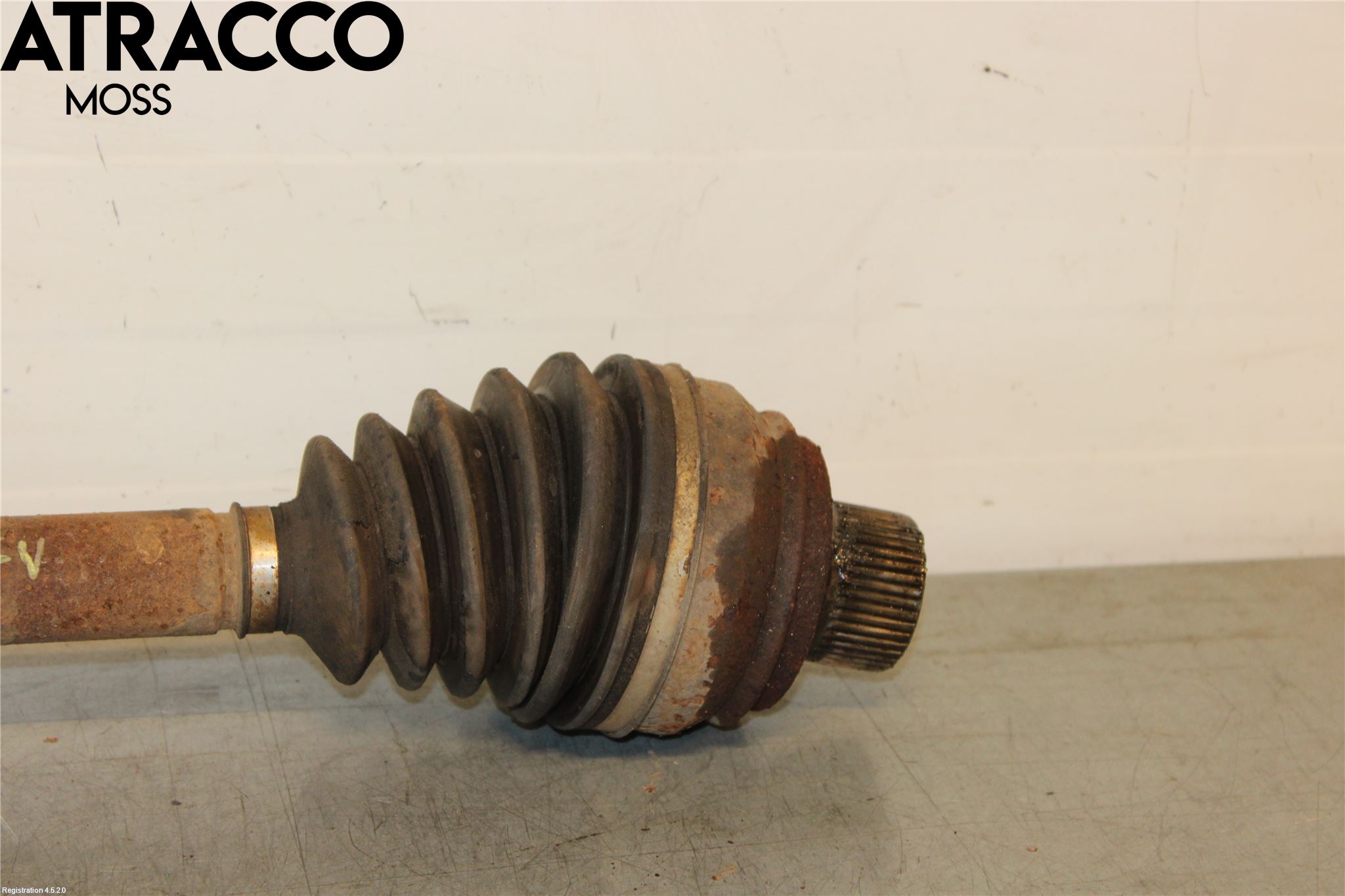 Audi Q5 09-16 Drivaksel Foran Kompl Venstre