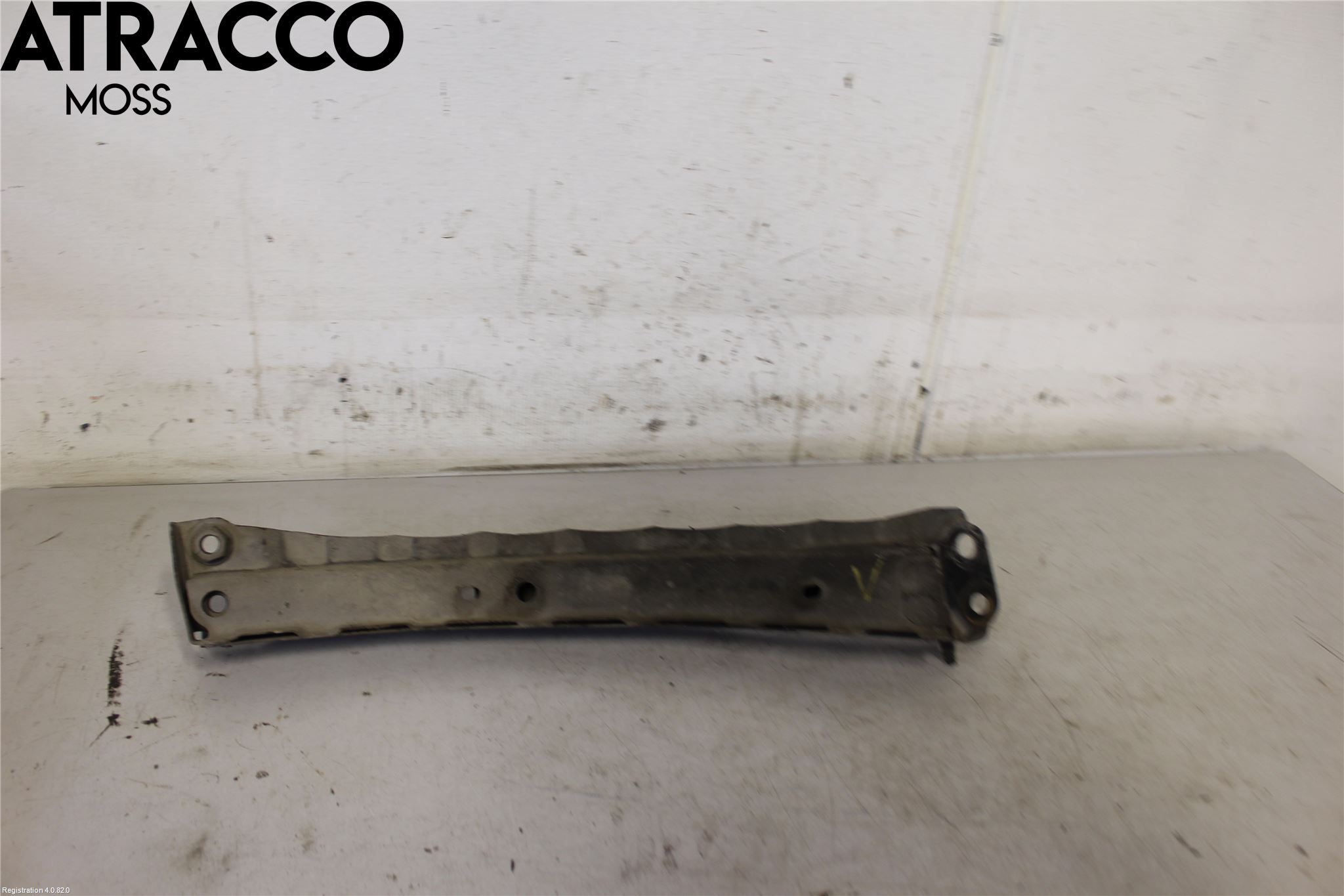 Toyota RAV4 13-18 Motorbjelke (Langs Gående )