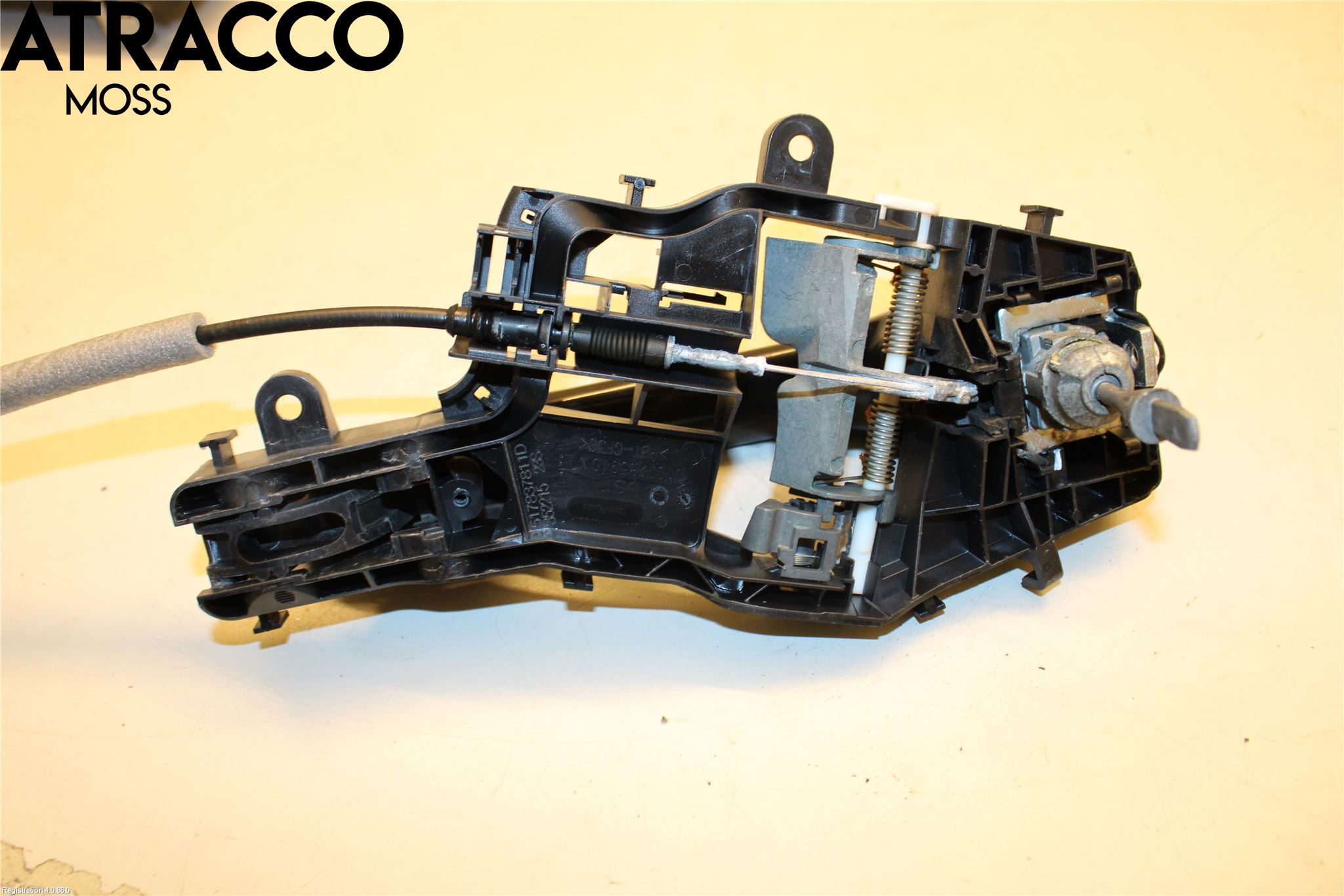 Volkswagen VW PASSAT 15-19 Dørhandtak Ytre Venstre