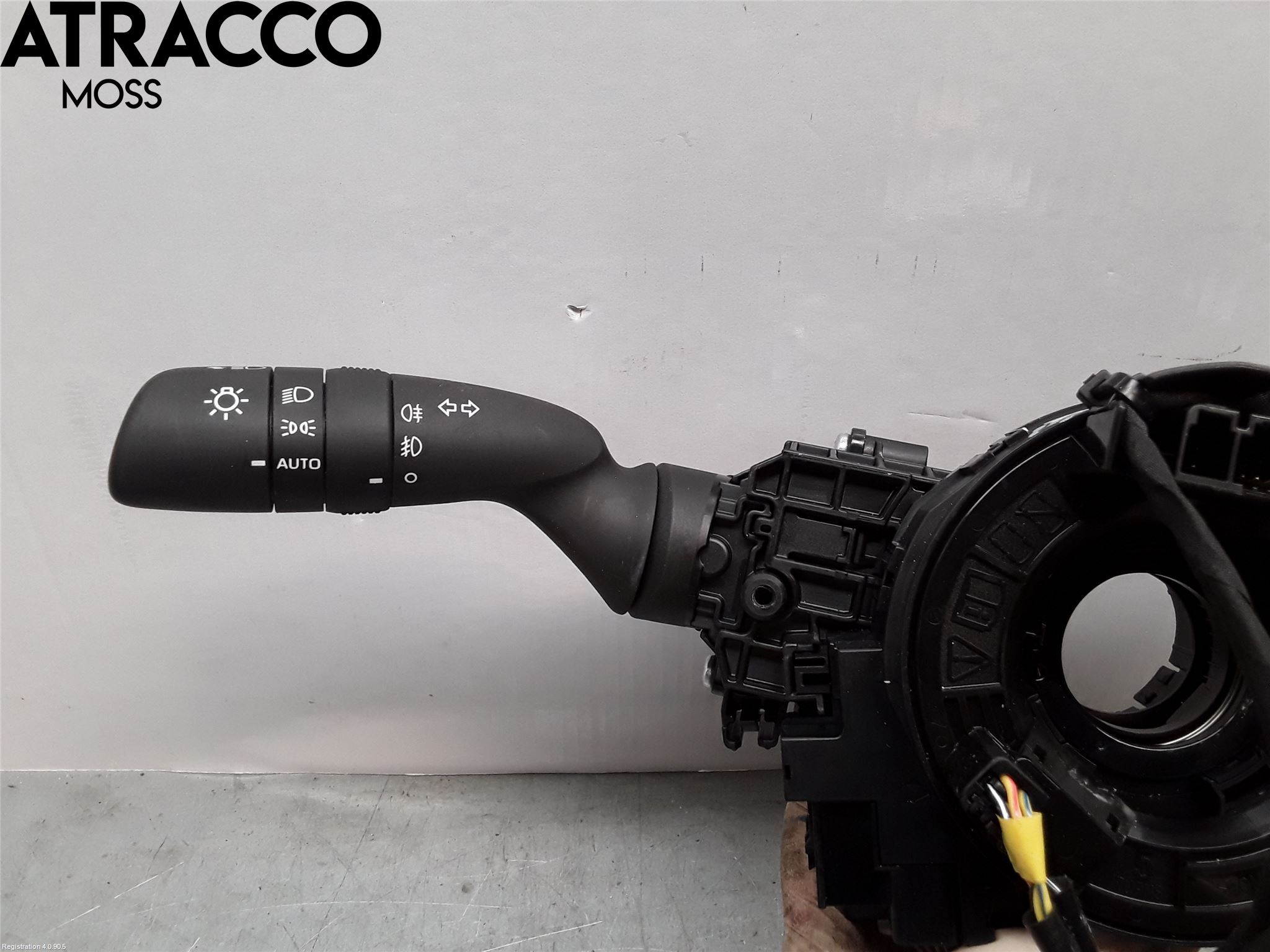 Toyota YARIS XP21 20- Bryter Ratt Kombi H Og V