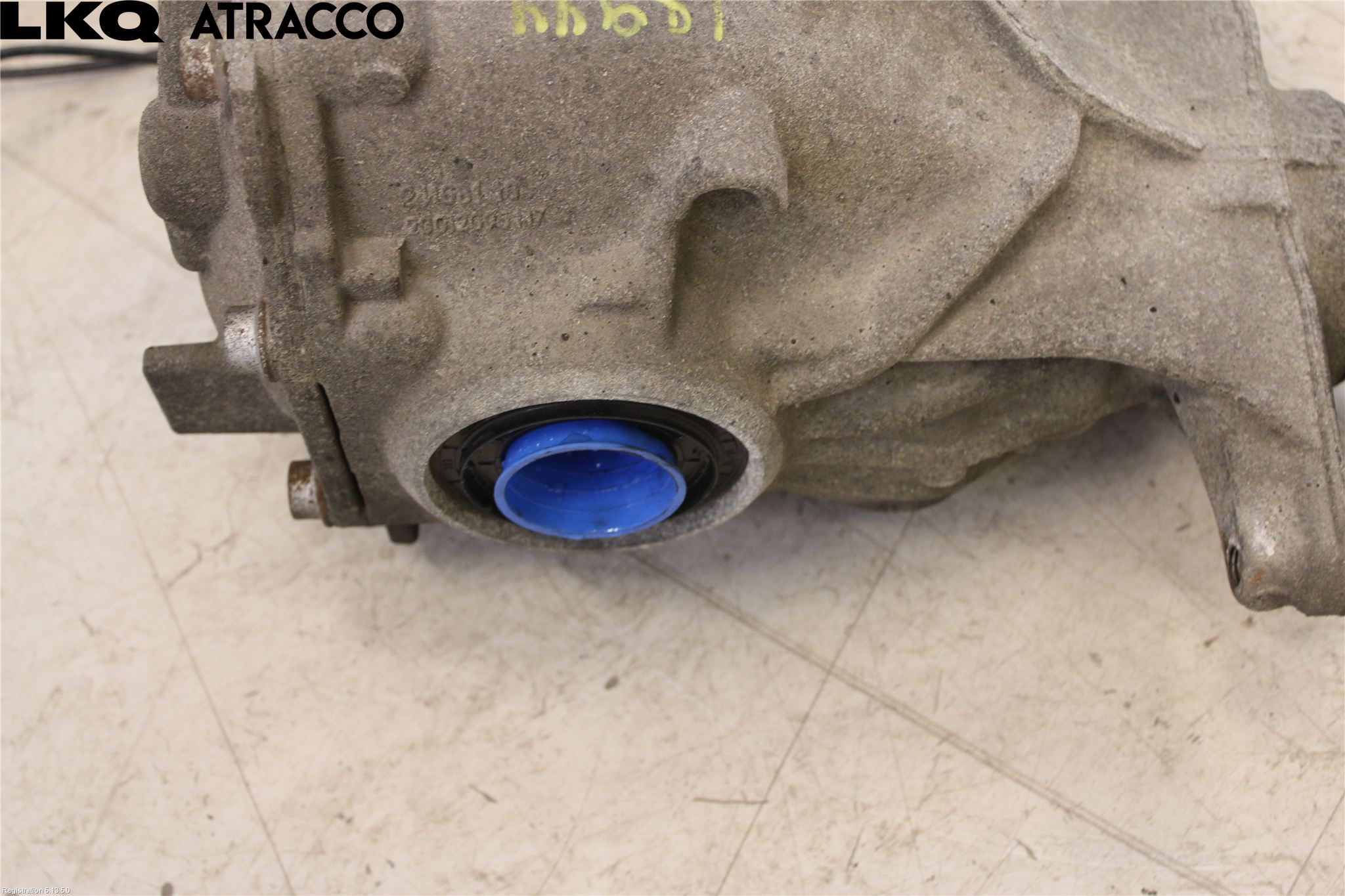 BMW 6 F12/F13 10-18 Bakaksel Kardang Bak -Diff