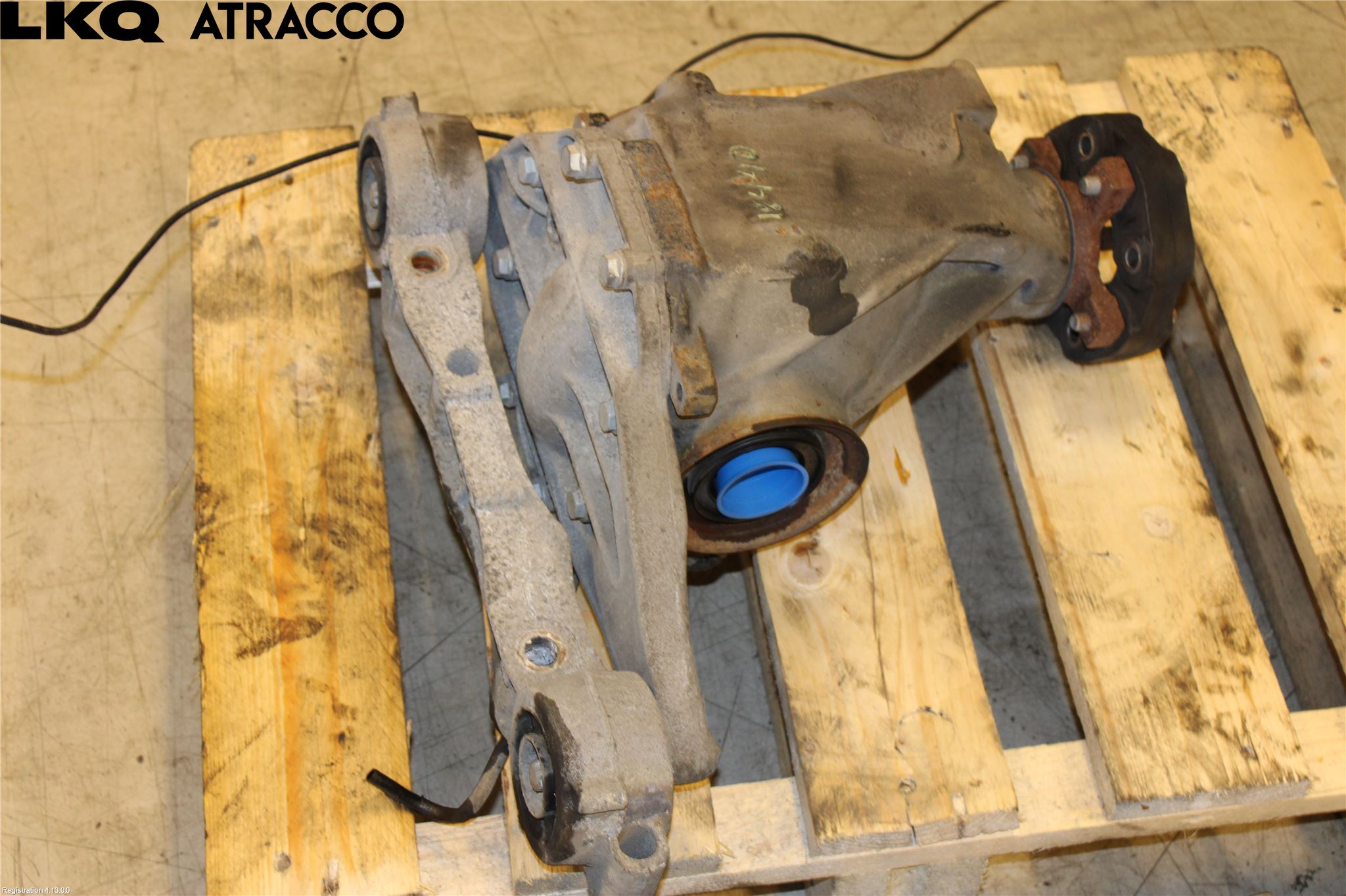 Mercedes-Benz MB VITO/V-KLASS (W640,W447,W448) 14- Bakaksel Kardang Bak -Diff