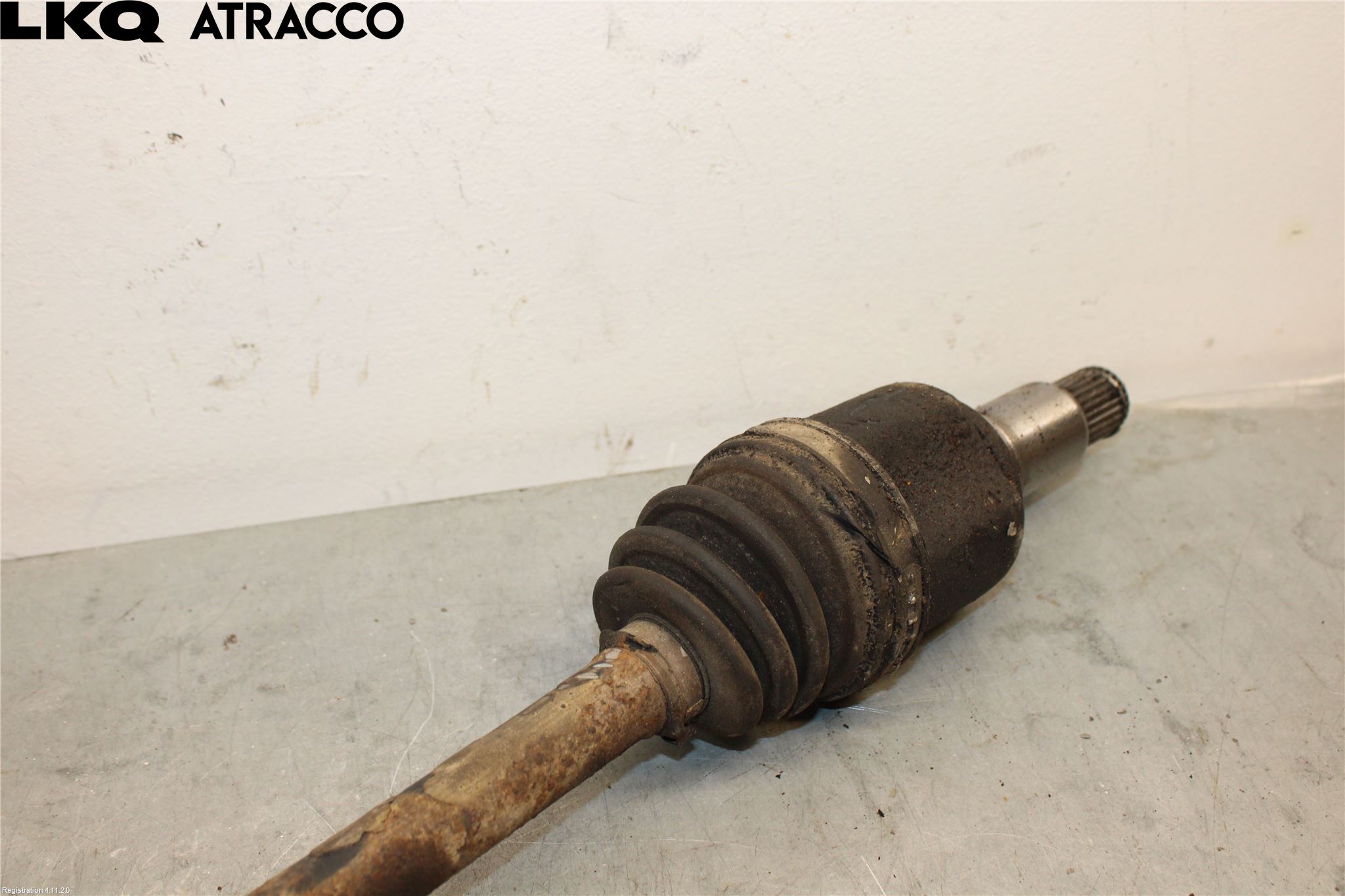 Suzuki GRAND VITARA II 06-14 Drivaksel Foran Kompl Høyre