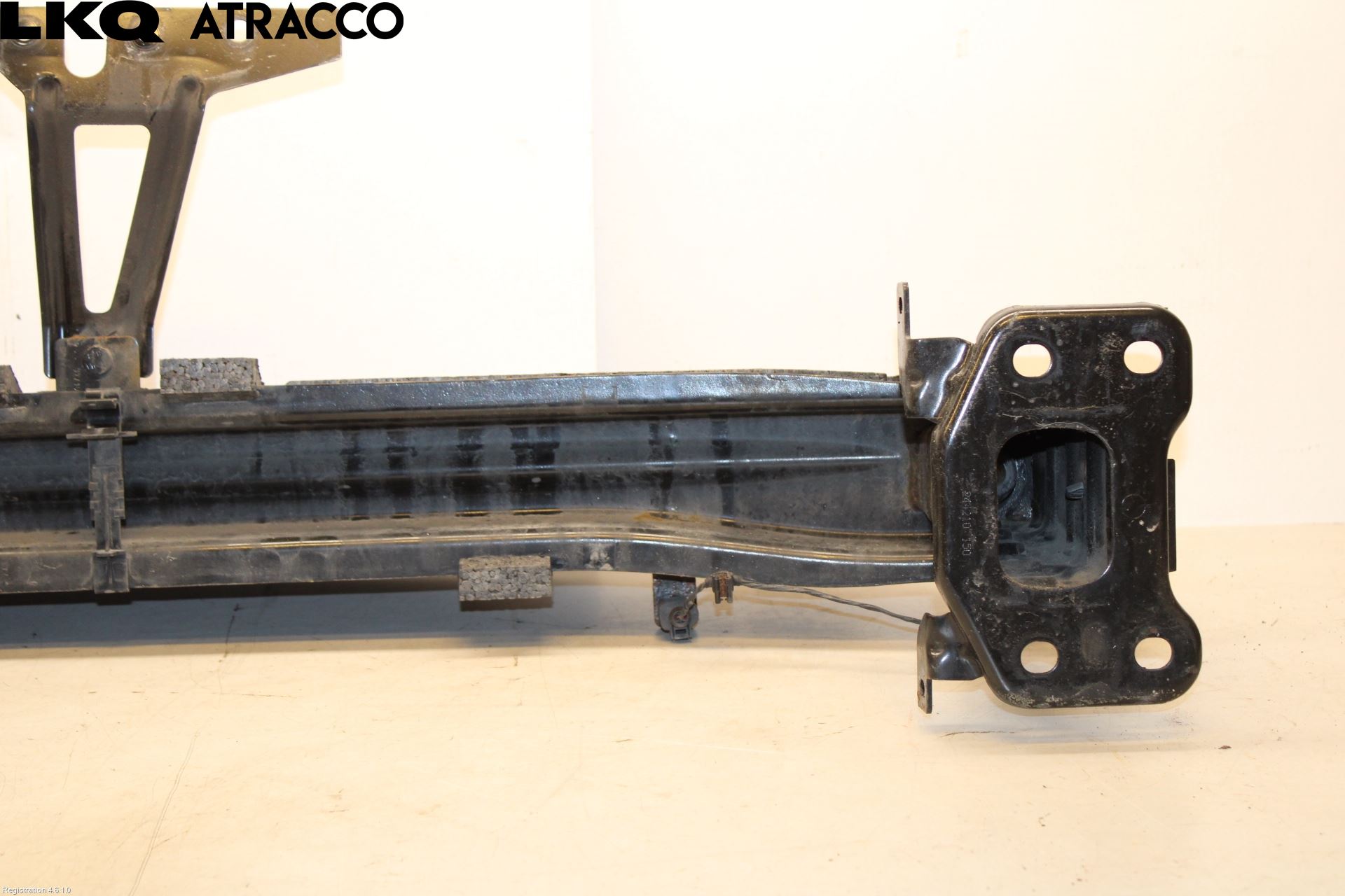 Skoda SUPERB 09-15 Støtfanger Foran Bjelke