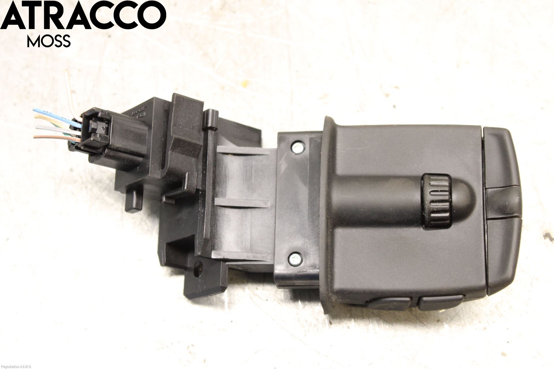 Renault ZOE/E-TECH 13- Bryter Ratt Radio-Stereo