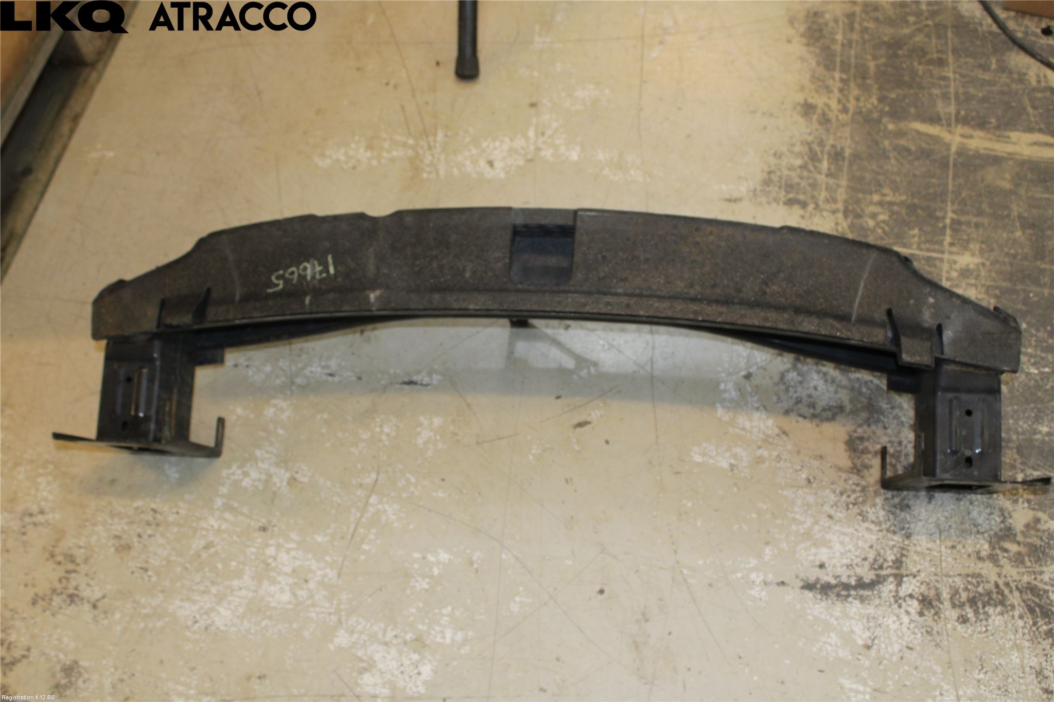 Skoda OCTAVIA (5E) 13-20 Støtfanger Foran Bjelke