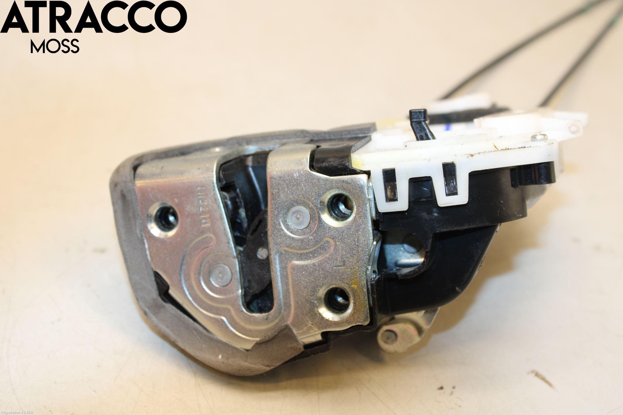 Toyota YARIS XP130 12-14 Dørlås - Låsekasse