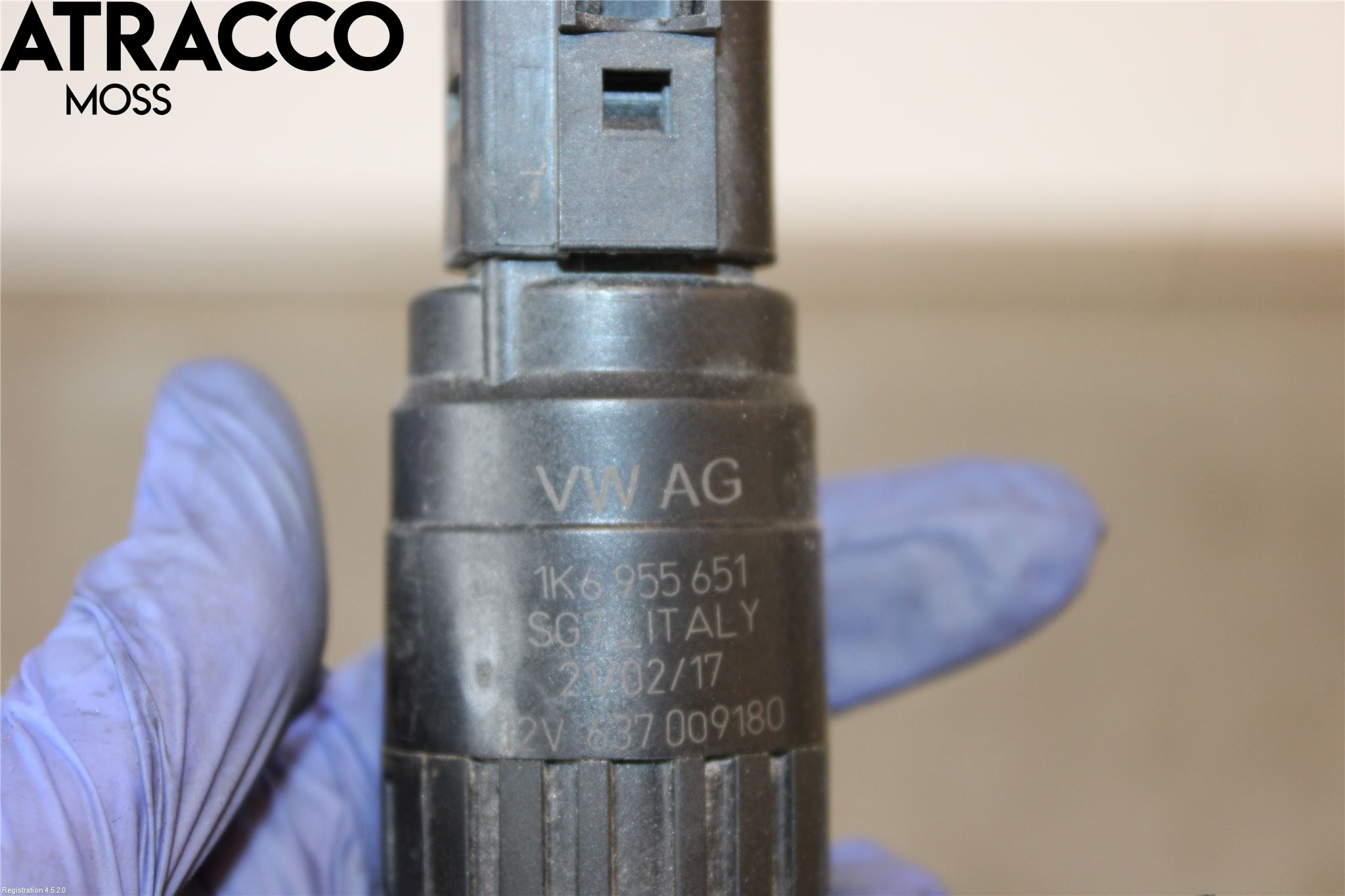 Skoda SUPERB 09-15 Spylerpumpe Frontrute