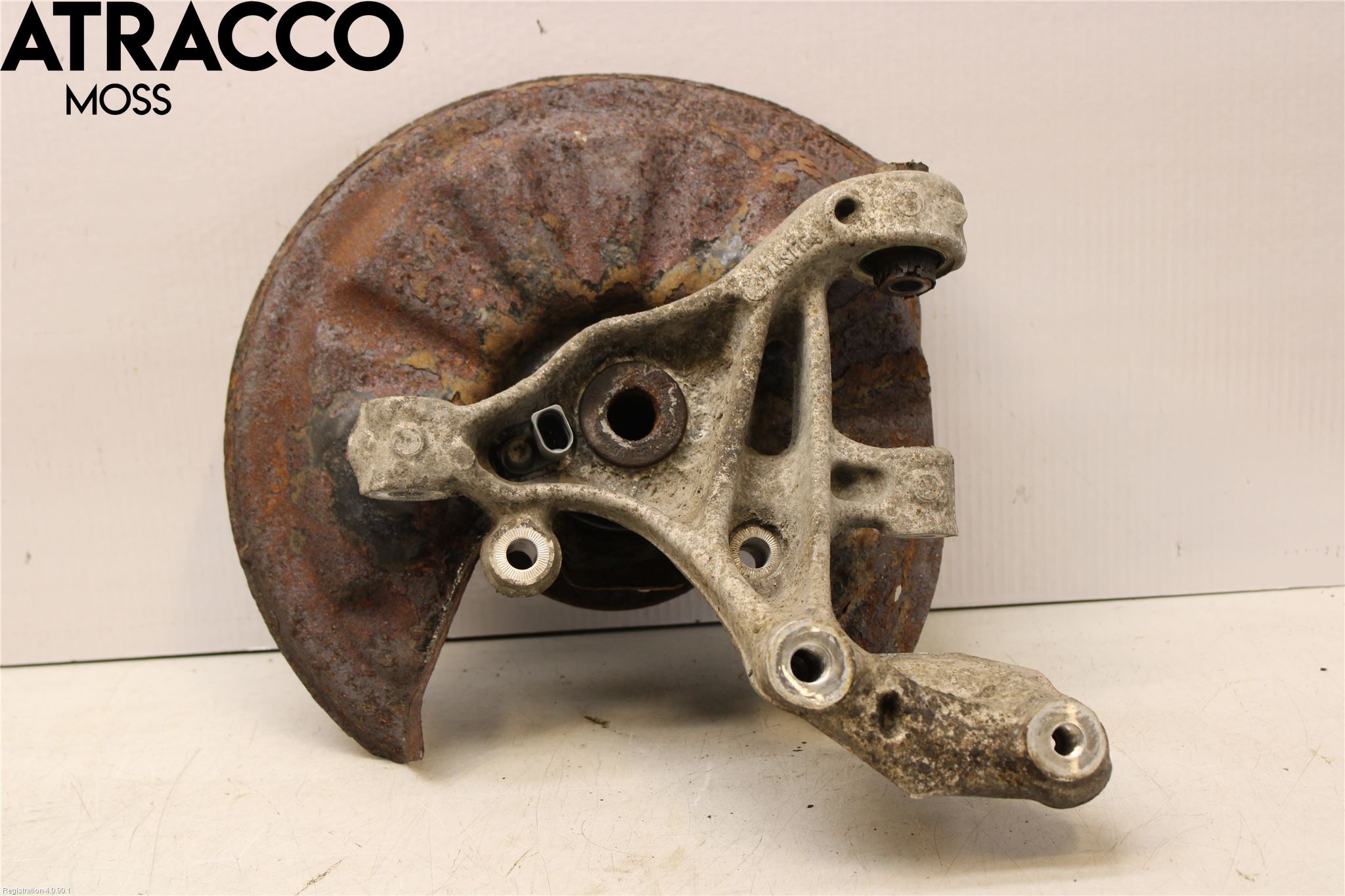 Volkswagen VW PASSAT 15-19 Spindel Hb