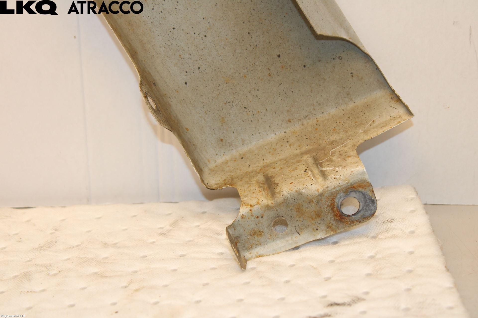 Mitsubishi OUTLANDER 13-21 Skjerm Foran Høyre