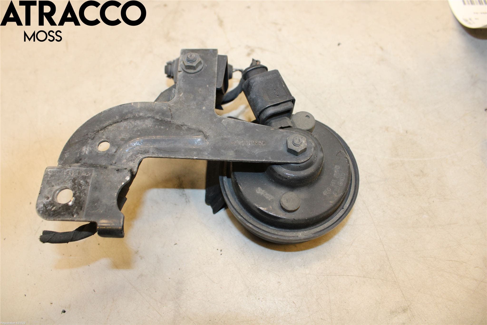 Audi A8/S8 4D 94-02 Signalhorn