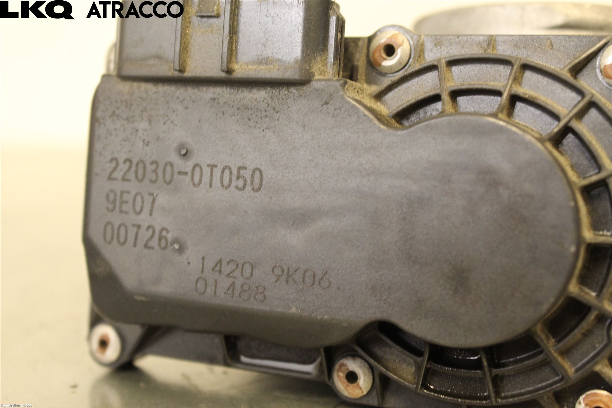 Toyota AVENSIS 09-15 Inns Spjeldhus