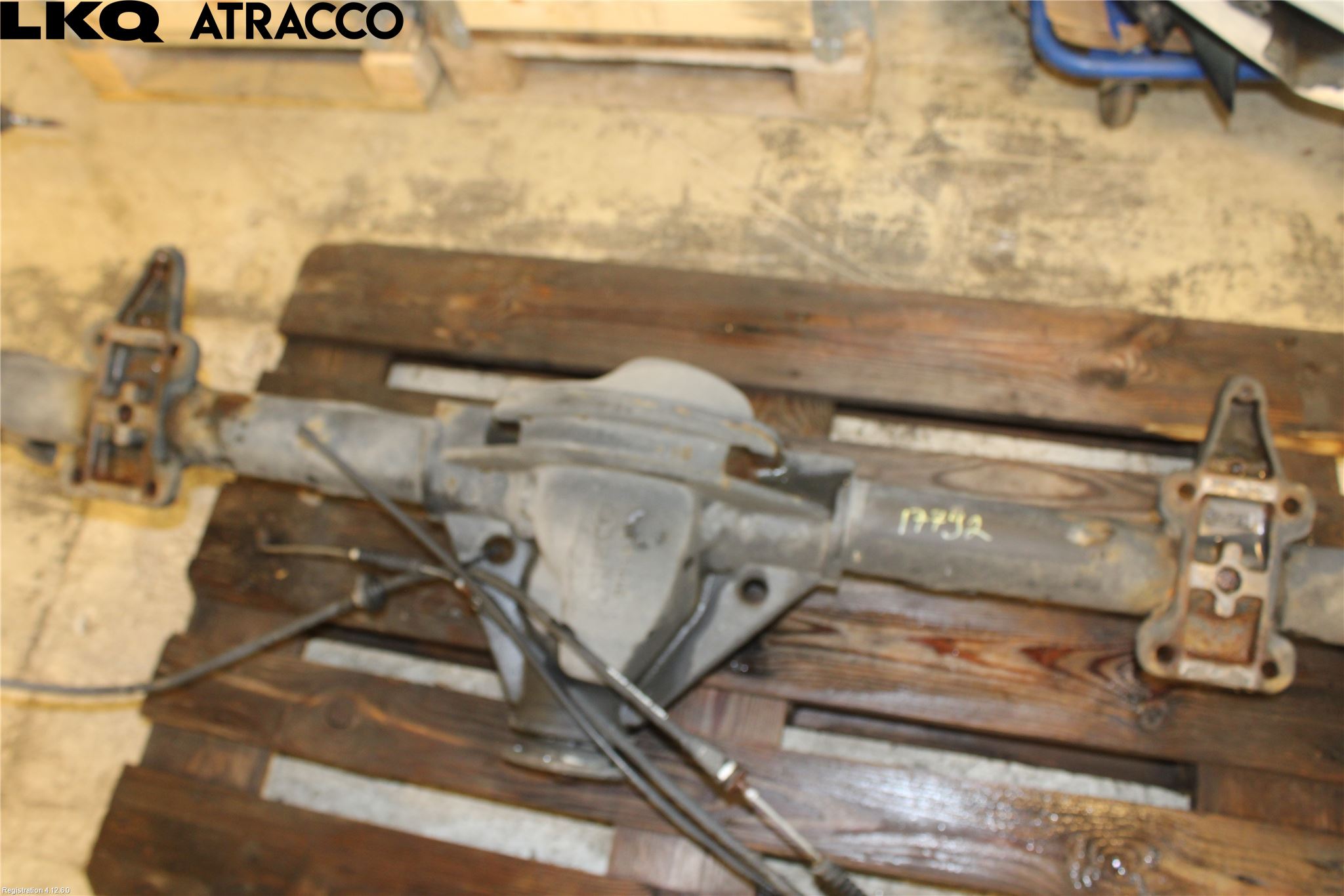 Iveco DAILY 14->> Bakaksel Kardang Bak -Diff