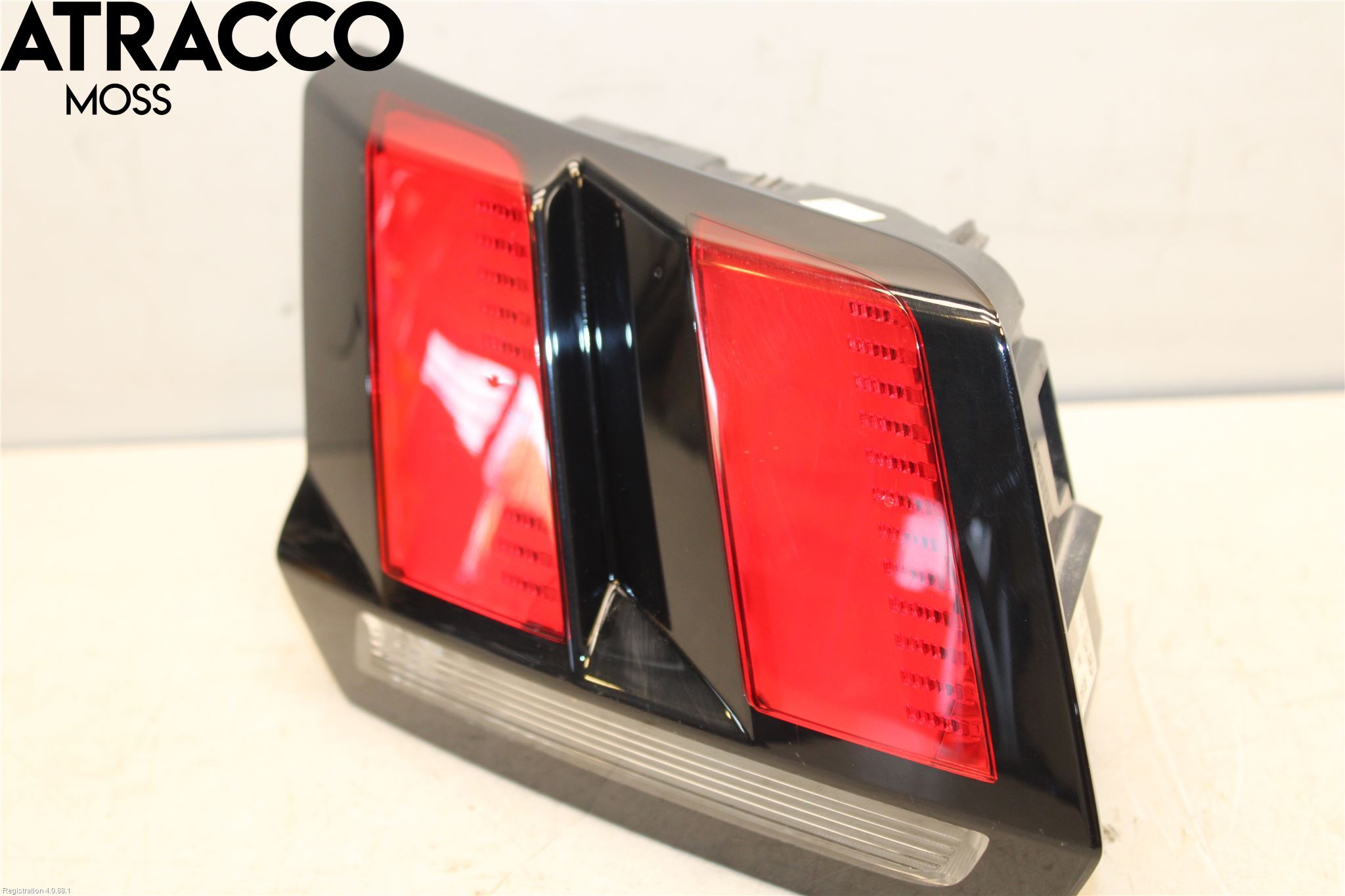 Peugeot 3008 17-24 Baklykt Venstre  På Luke(Indre