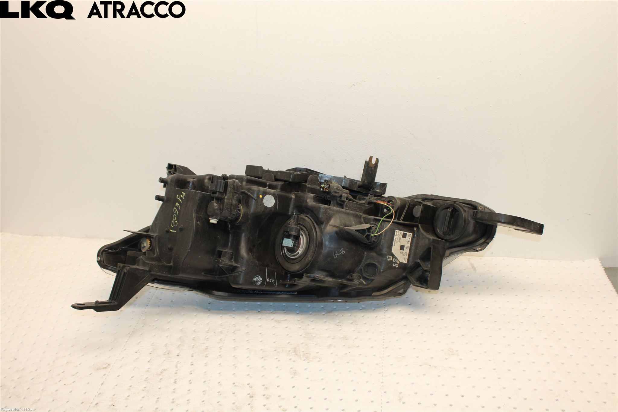 Nissan PULSAR Frontlykt Høyre