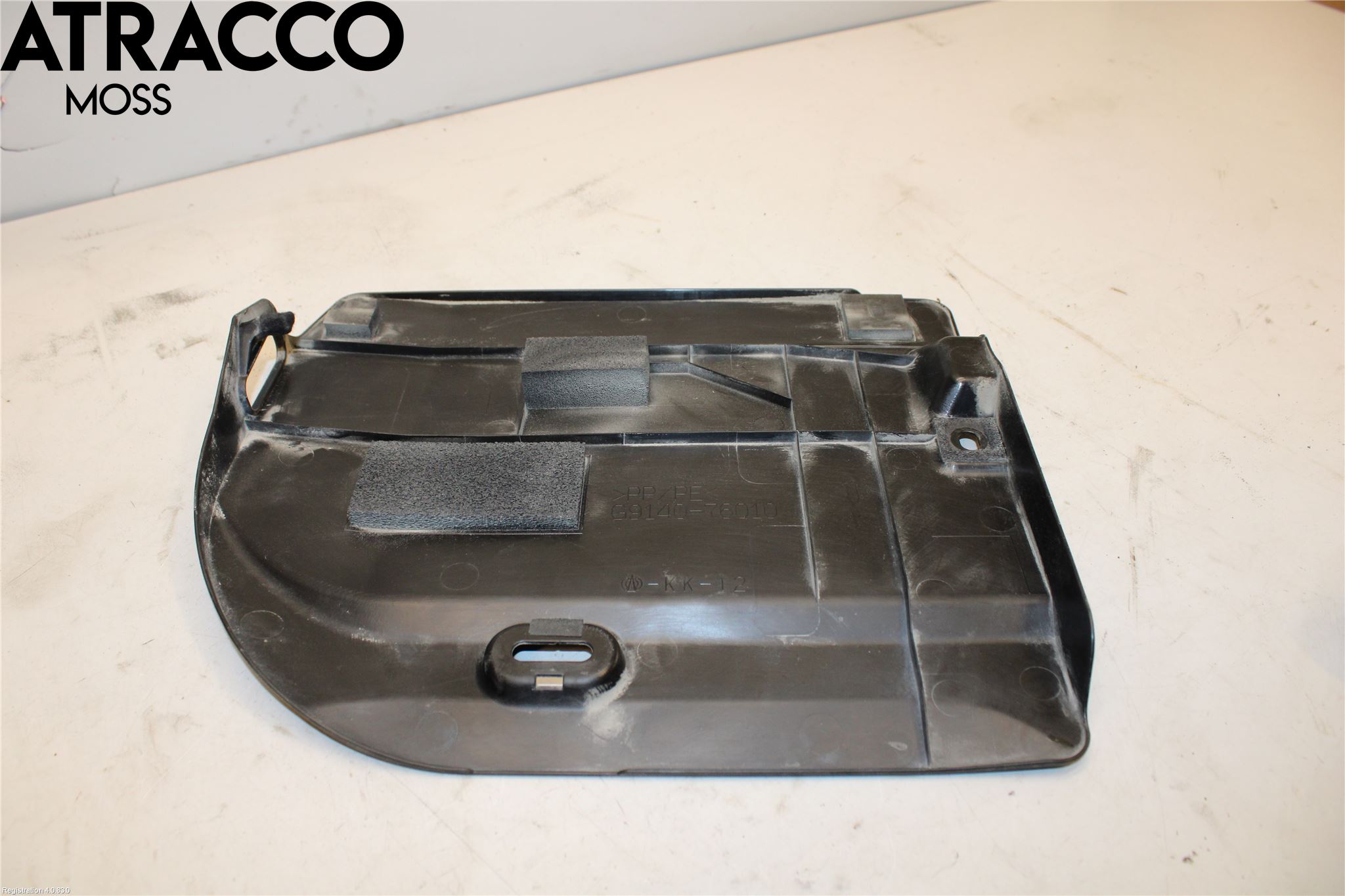 Lexus CT 200h Motor Deksel Over Motor