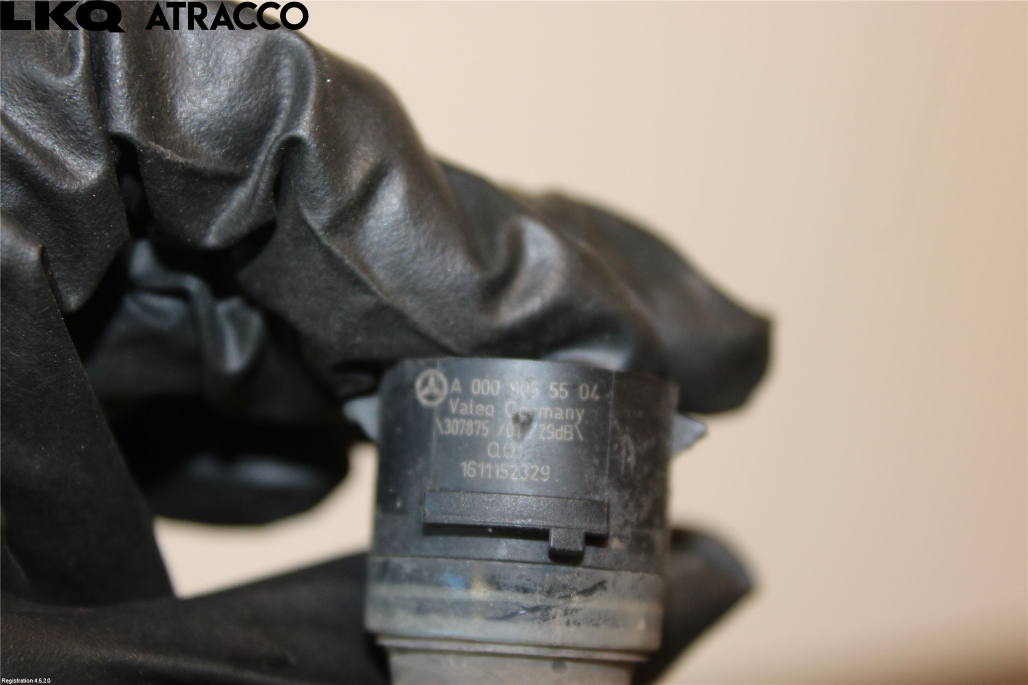 Mercedes-Benz MB E-KLASS (W212) 09-16 Sensor Parkering Front