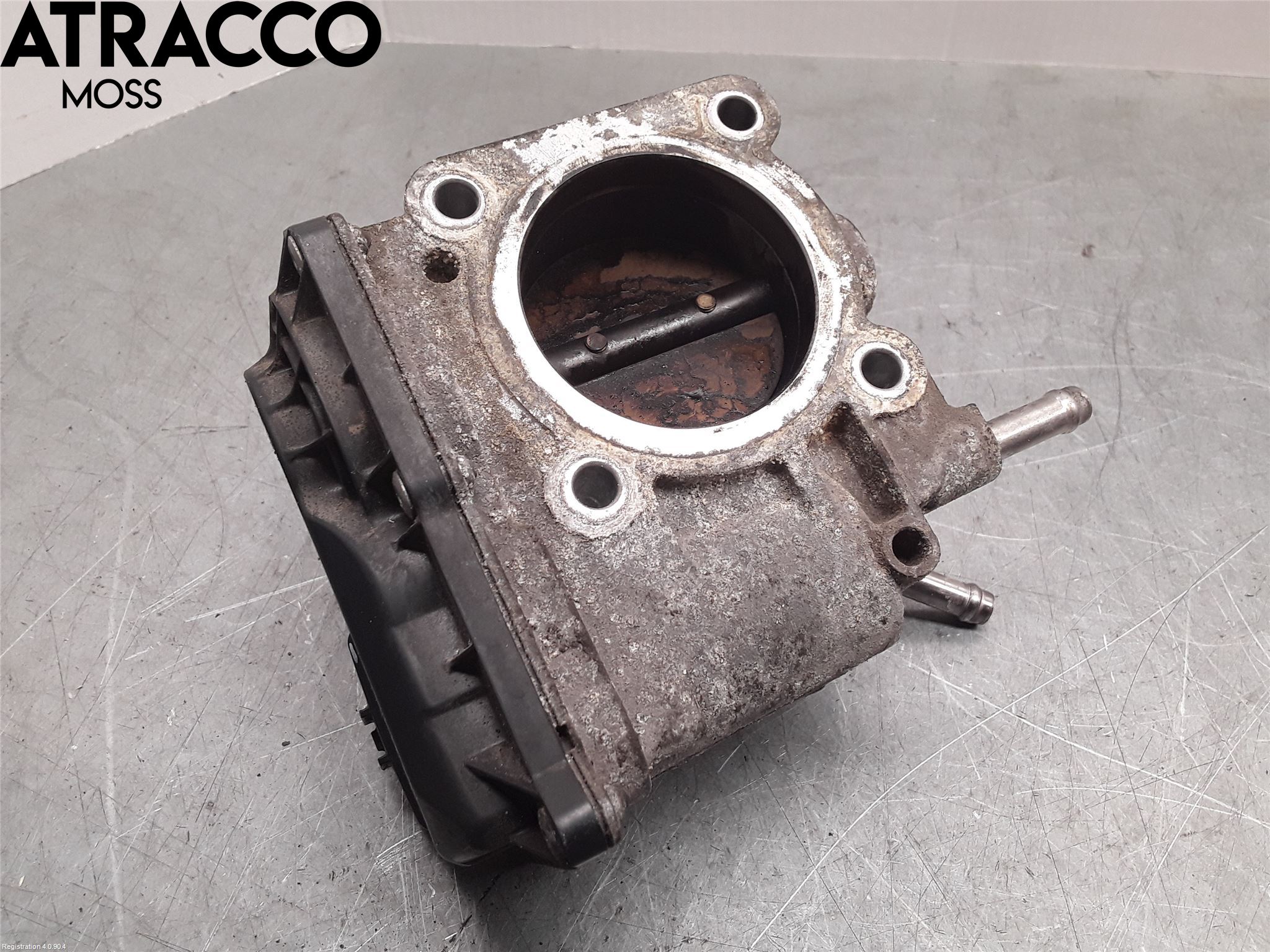 Toyota AVENSIS 03-06 Inns Spjeldhus