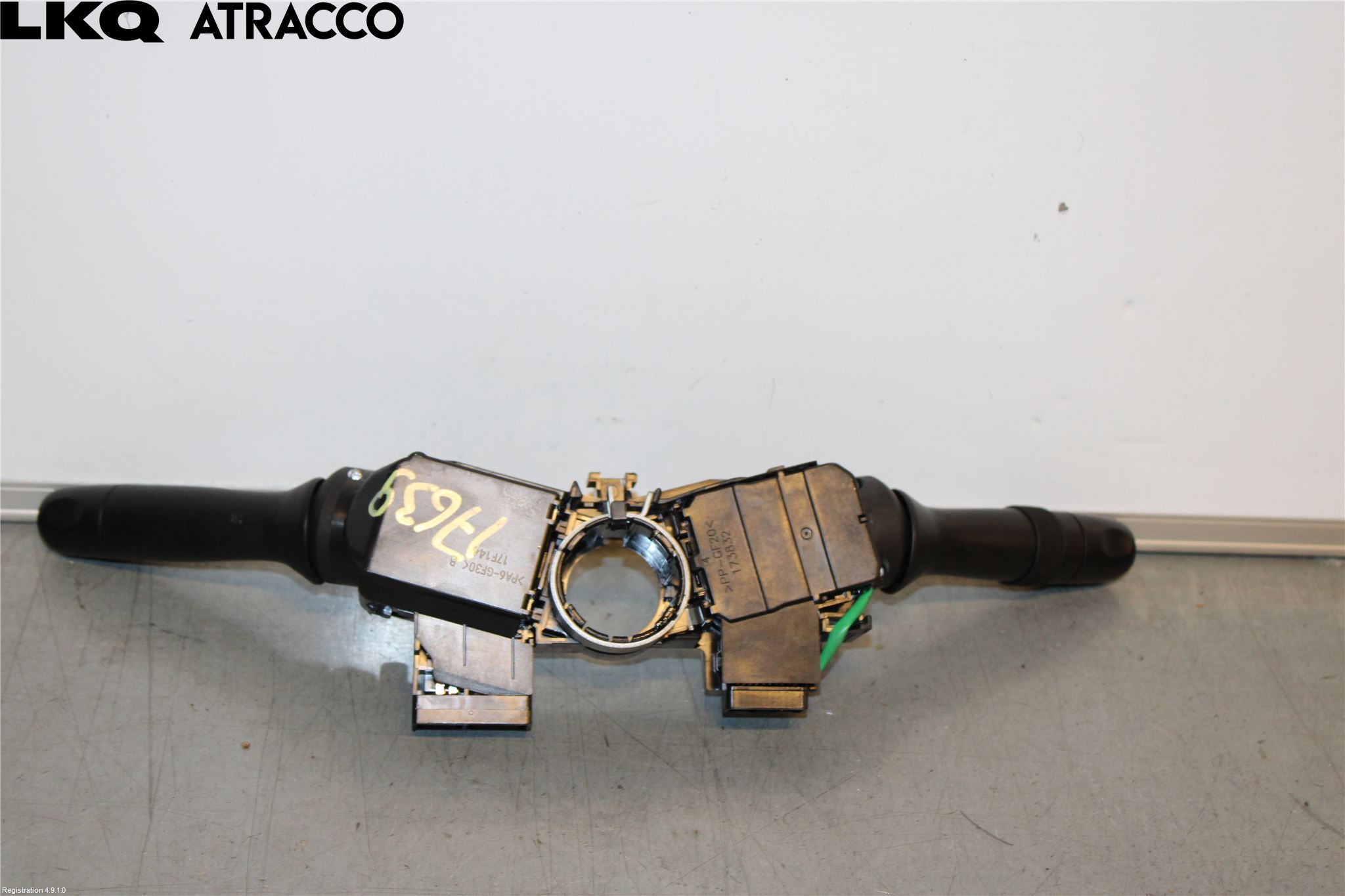 Toyota YARIS XP130 15-20 Bryter Ratt Kombi H Og V