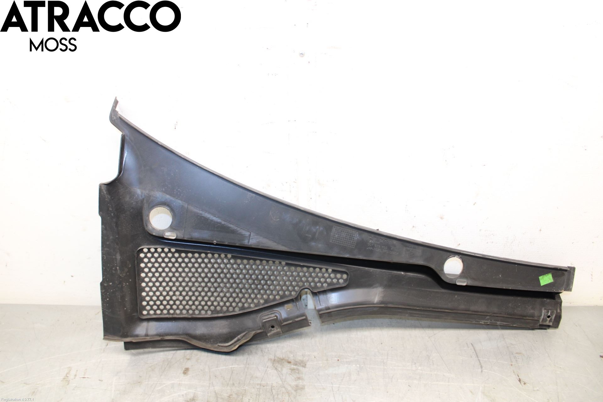 Volkswagen VW GOLF / E-GOLF VII 13-20 Visker Deksel-Grill-Under Frr