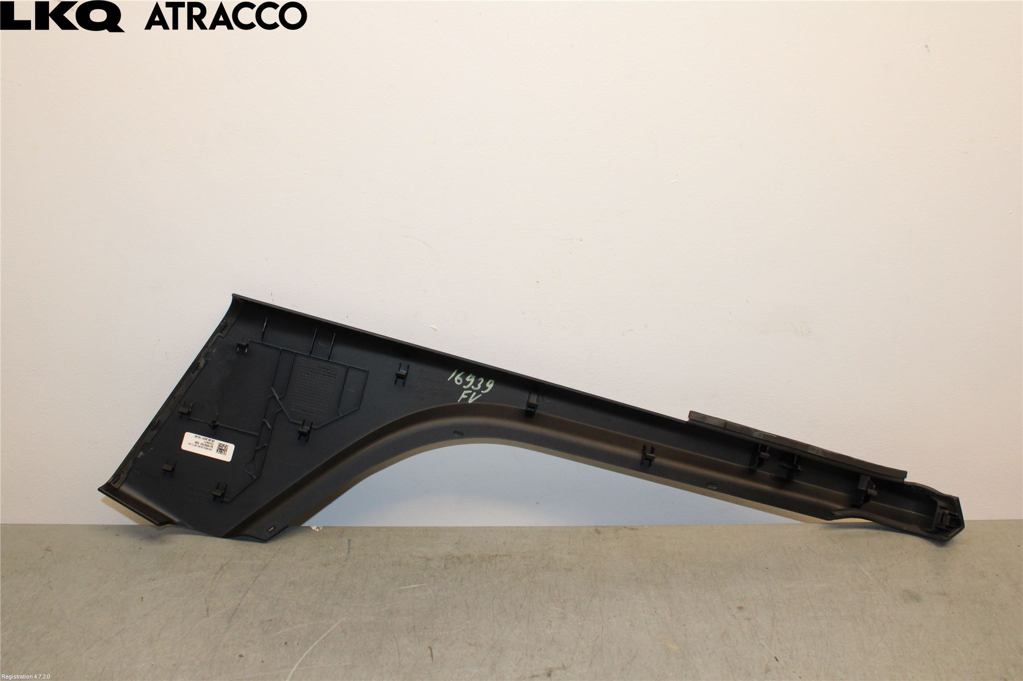 Porsche TAYCAN 20- Innr Dekor Instrbord