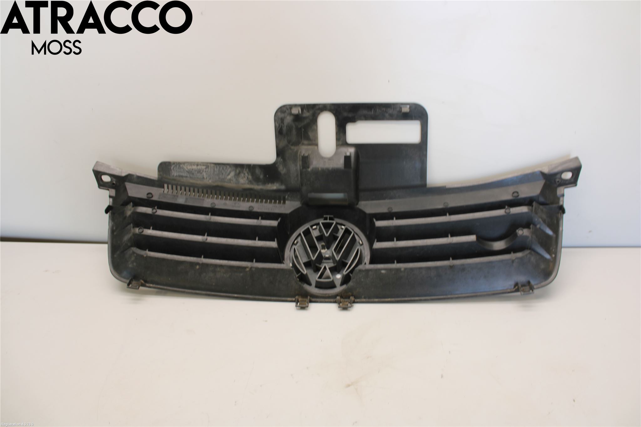 Volkswagen VW POLO 02-05 Grill Komplett