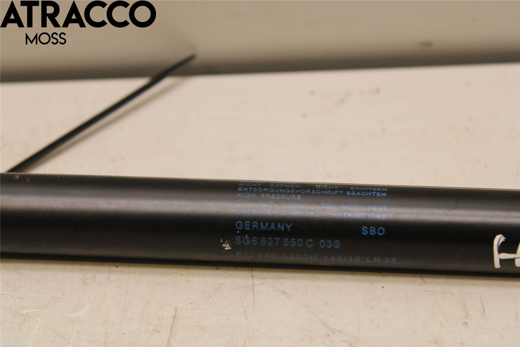 Volkswagen VW GOLF / E-GOLF VII 13-20 Bakluke Demper-Gassfjær