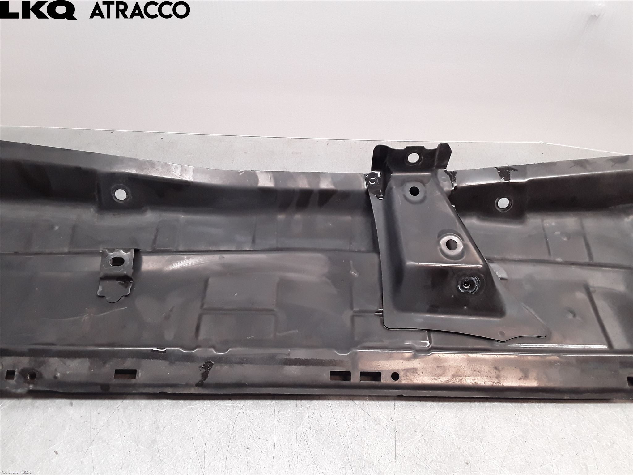 Toyota AVENSIS 09-15 Frontplate