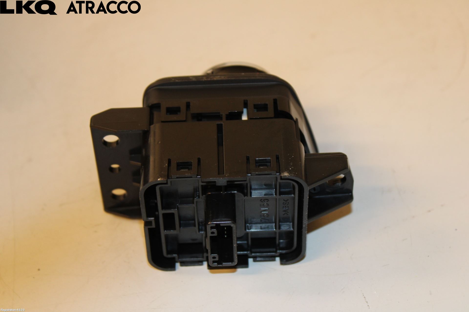 Toyota YARIS CROSS XP21 21- Strömställare Fyrhjulsdrift