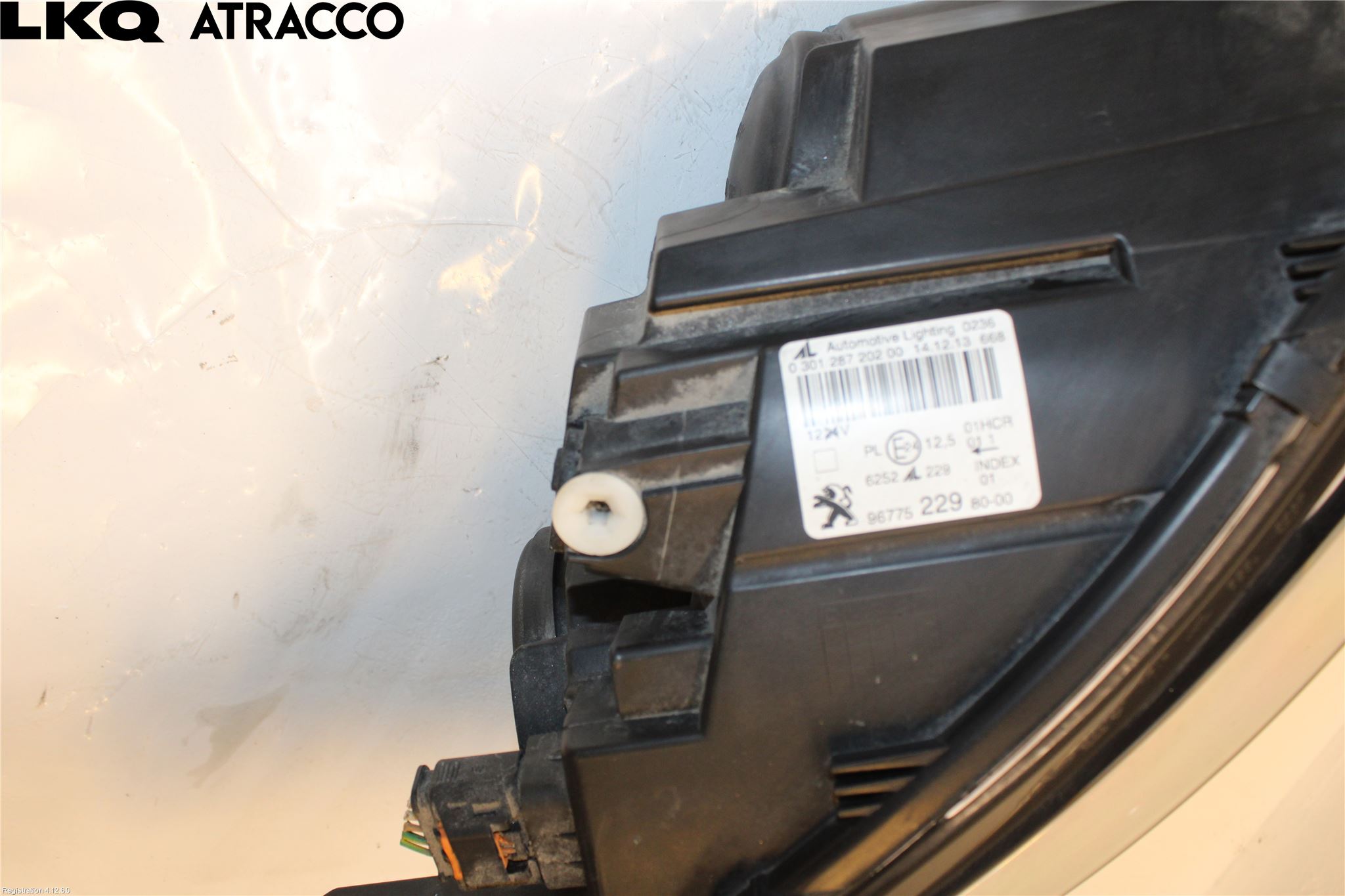 Peugeot 308 14-21 Frontlykt Høyre