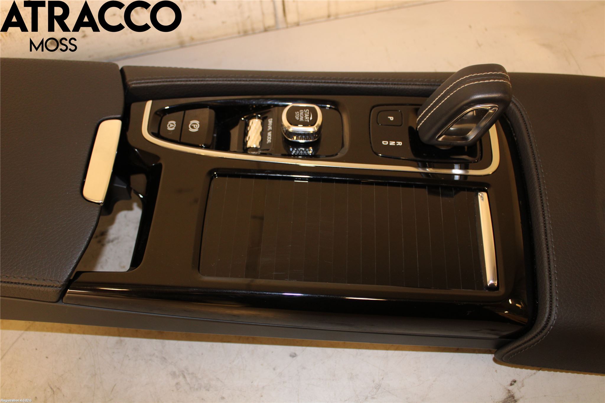 Volvo V60 19- Instrumentkonsoll Midt