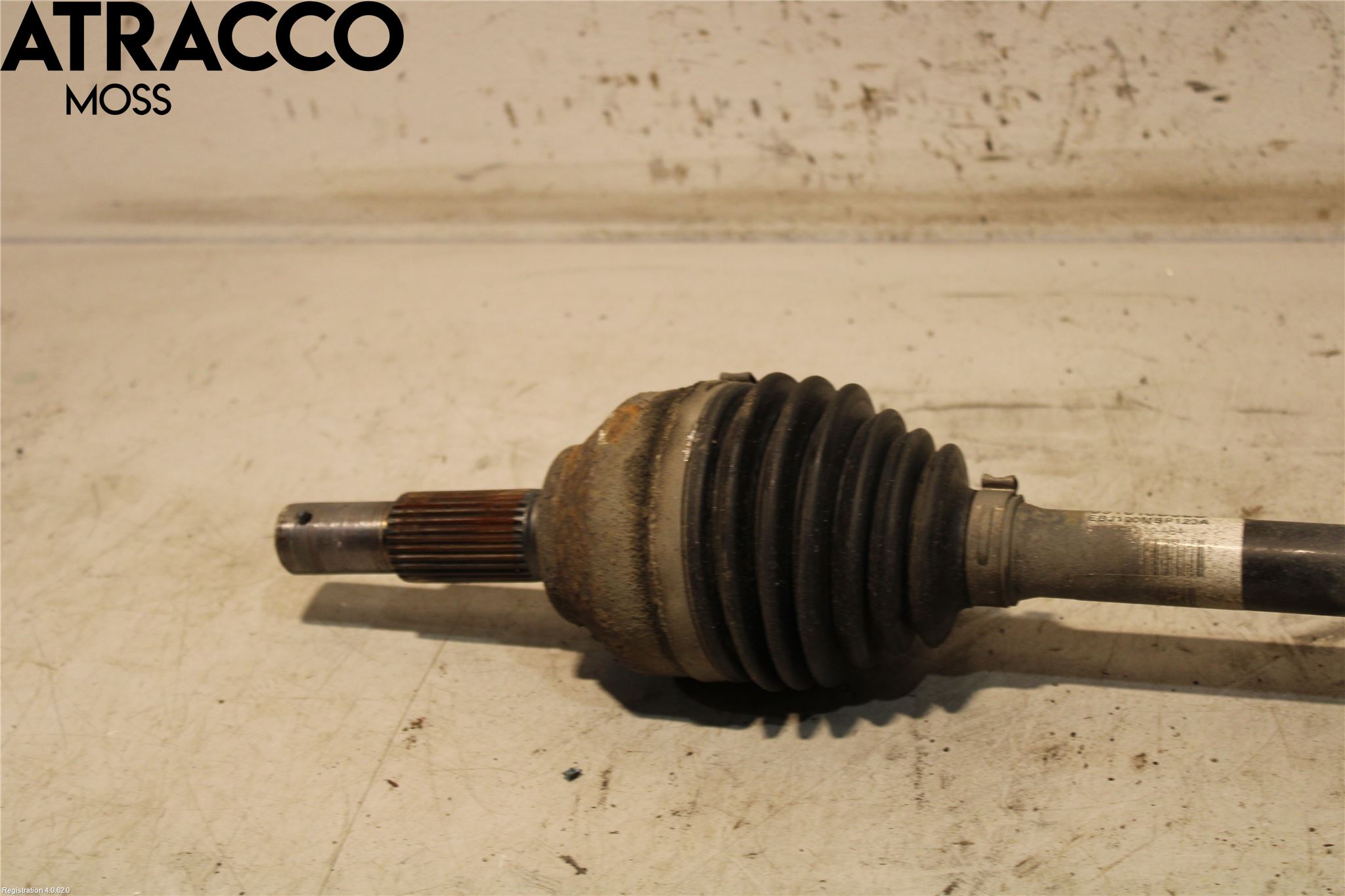 Nissan QASHQAI 10-14 Drivaksel Foran Kompl Venstre