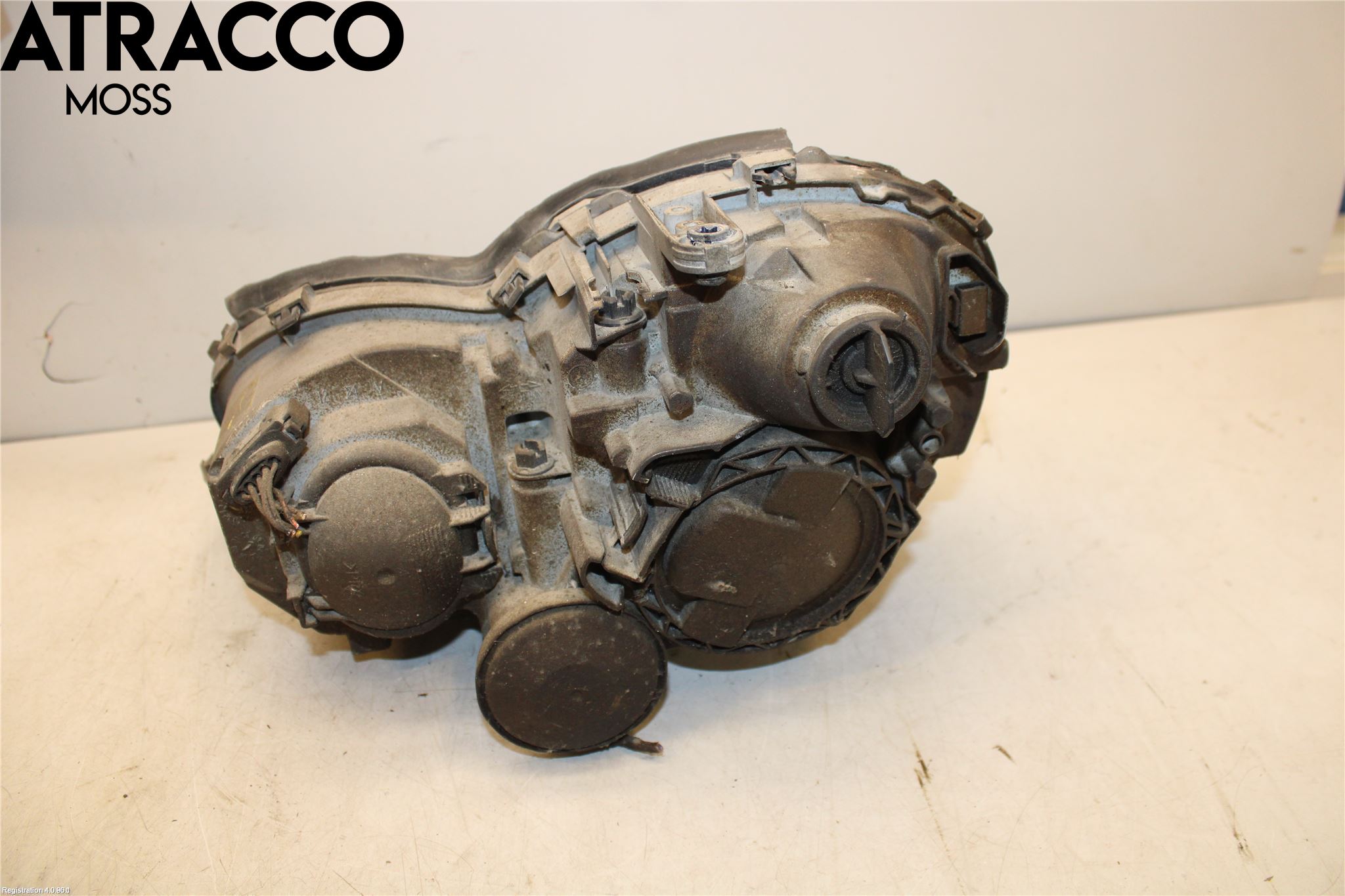 Mercedes-Benz MB C (203) 00-07 Frontlykt Høyre