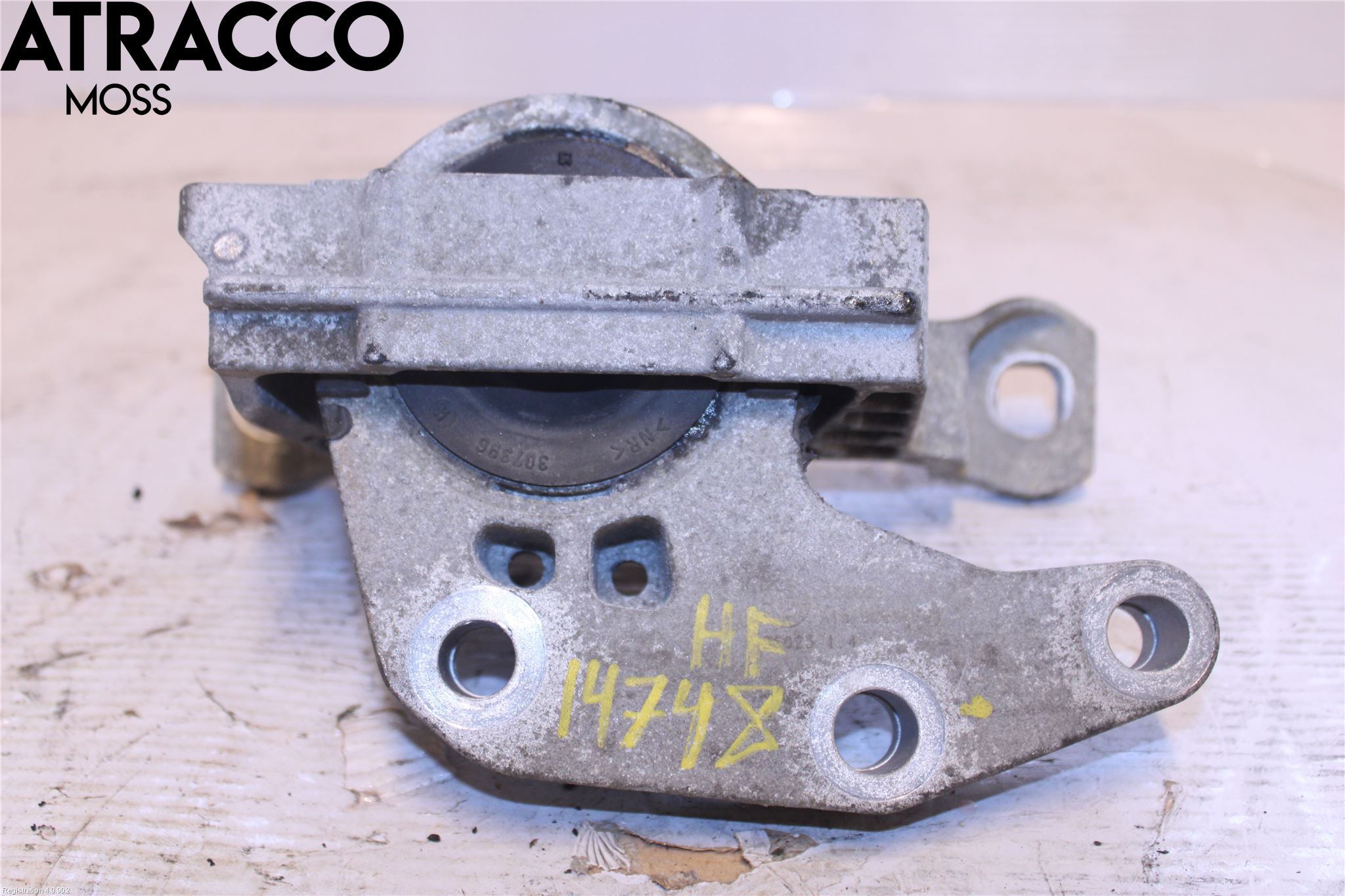 Ford TRANSIT/TOURNEO CONNECT 13-22 Motor Feste Gummi