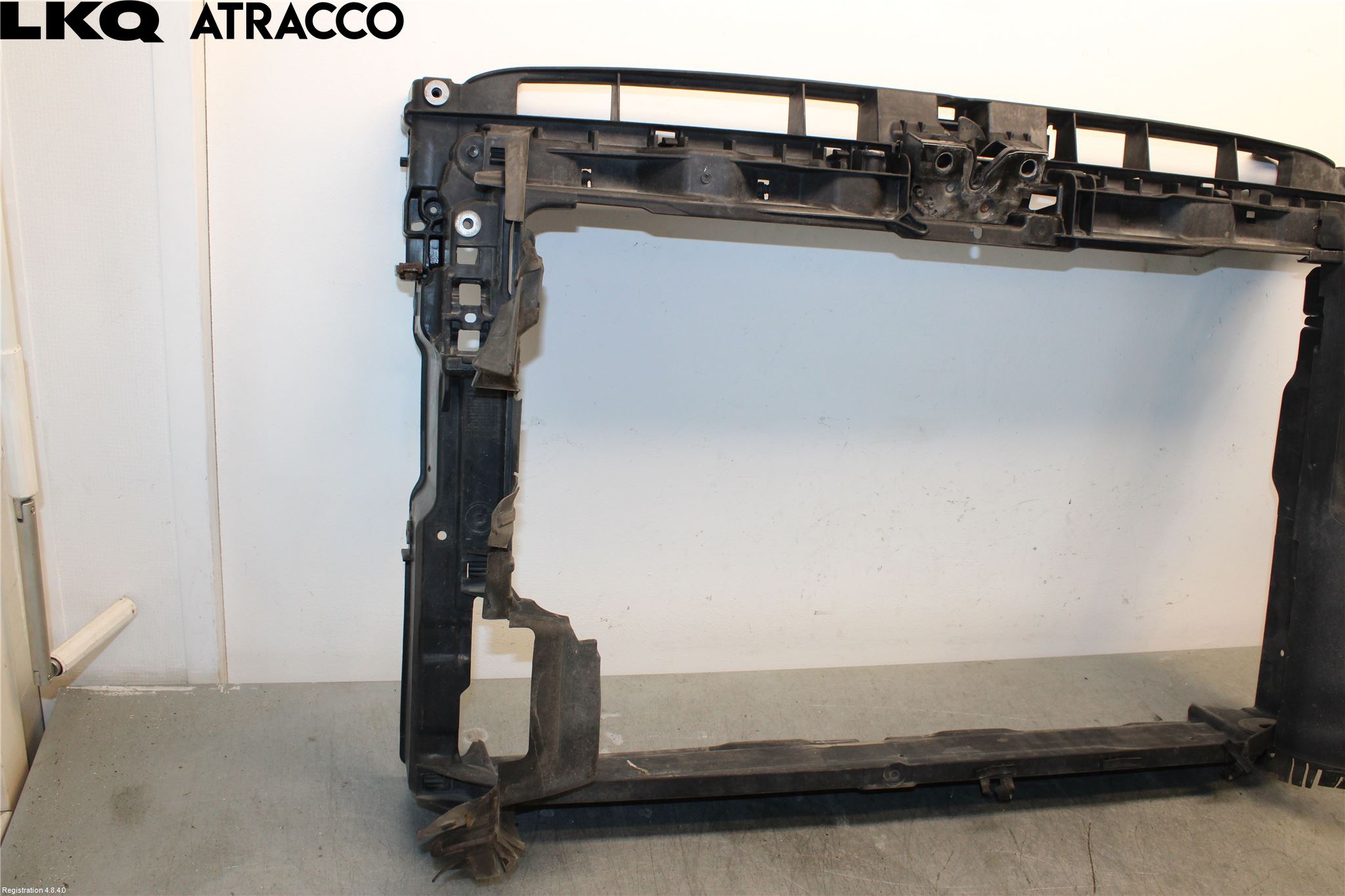 Volkswagen VW GOLF / E-GOLF VII 13-20 Radiator Feste - Ramme - Bjelk