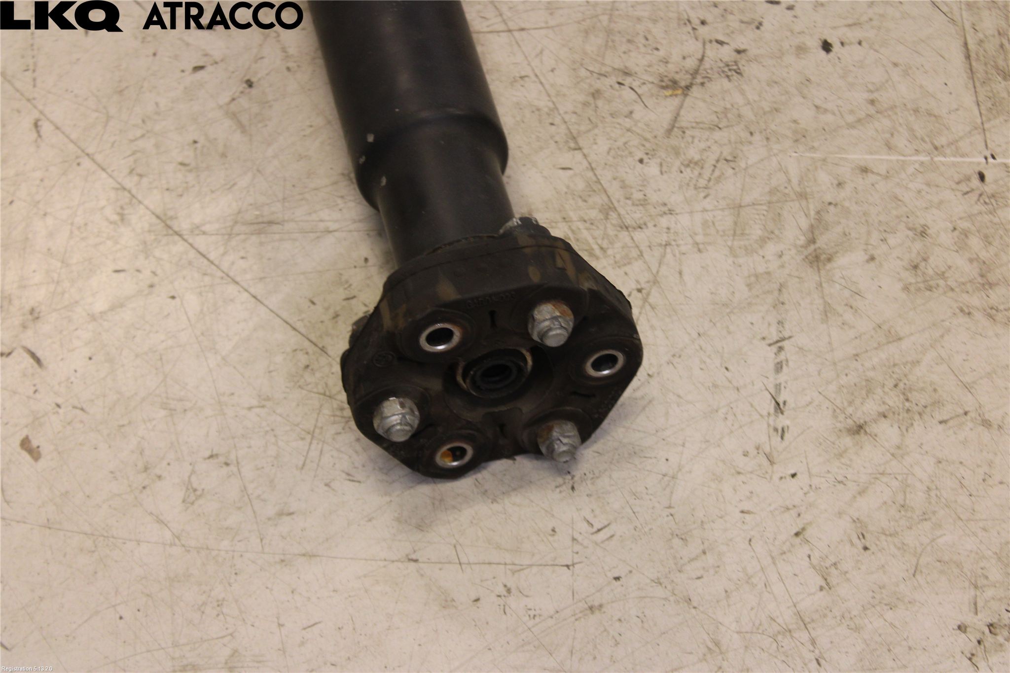 BMW 3 F30/F31/F80 12-19 Mellomaksel Kompl