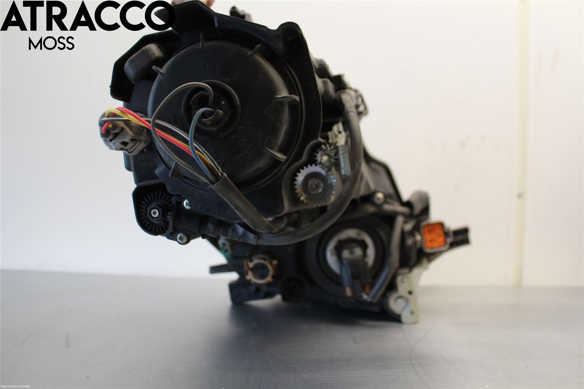 Peugeot iOn Frontlykt Venstre