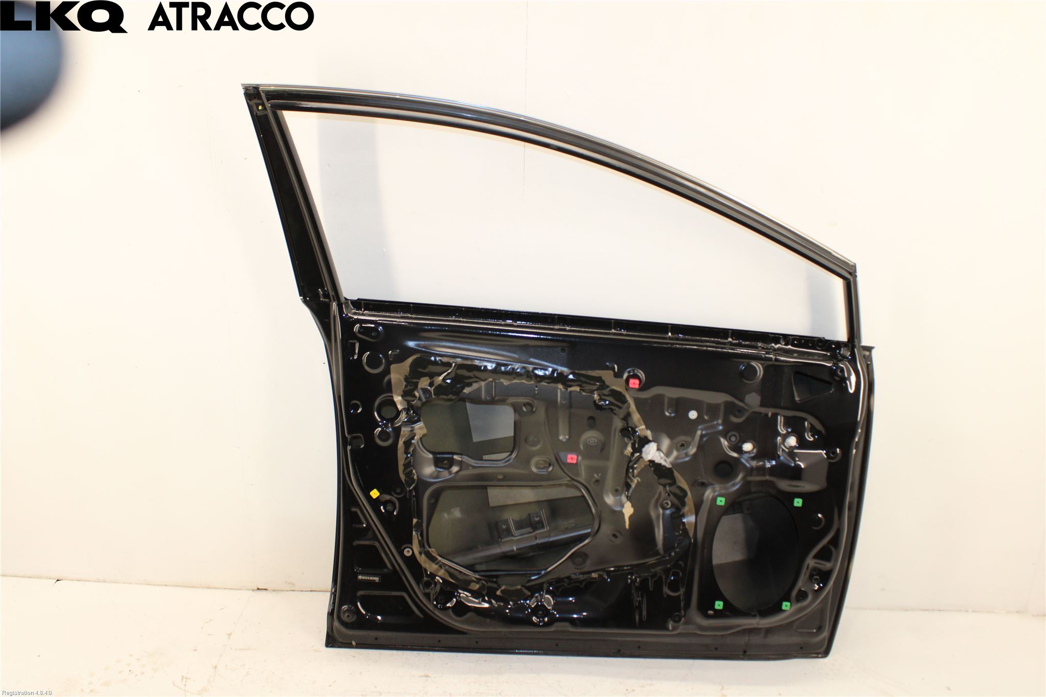 Toyota AVENSIS 09-15 Dør 4D Foran Venstre