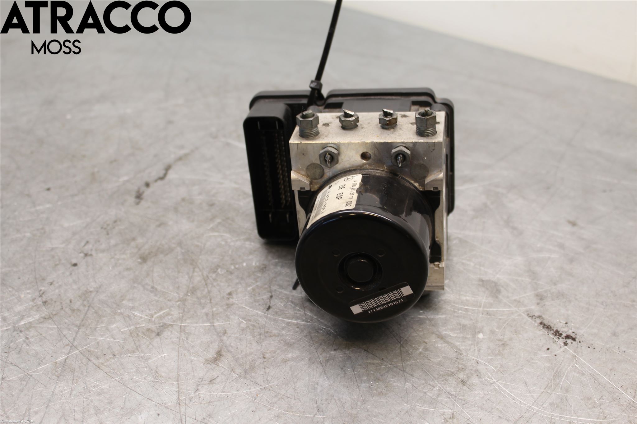 Mercedes-Benz MB C-KLASS (W204) 07-15 Abs Hydraulikkaggregat