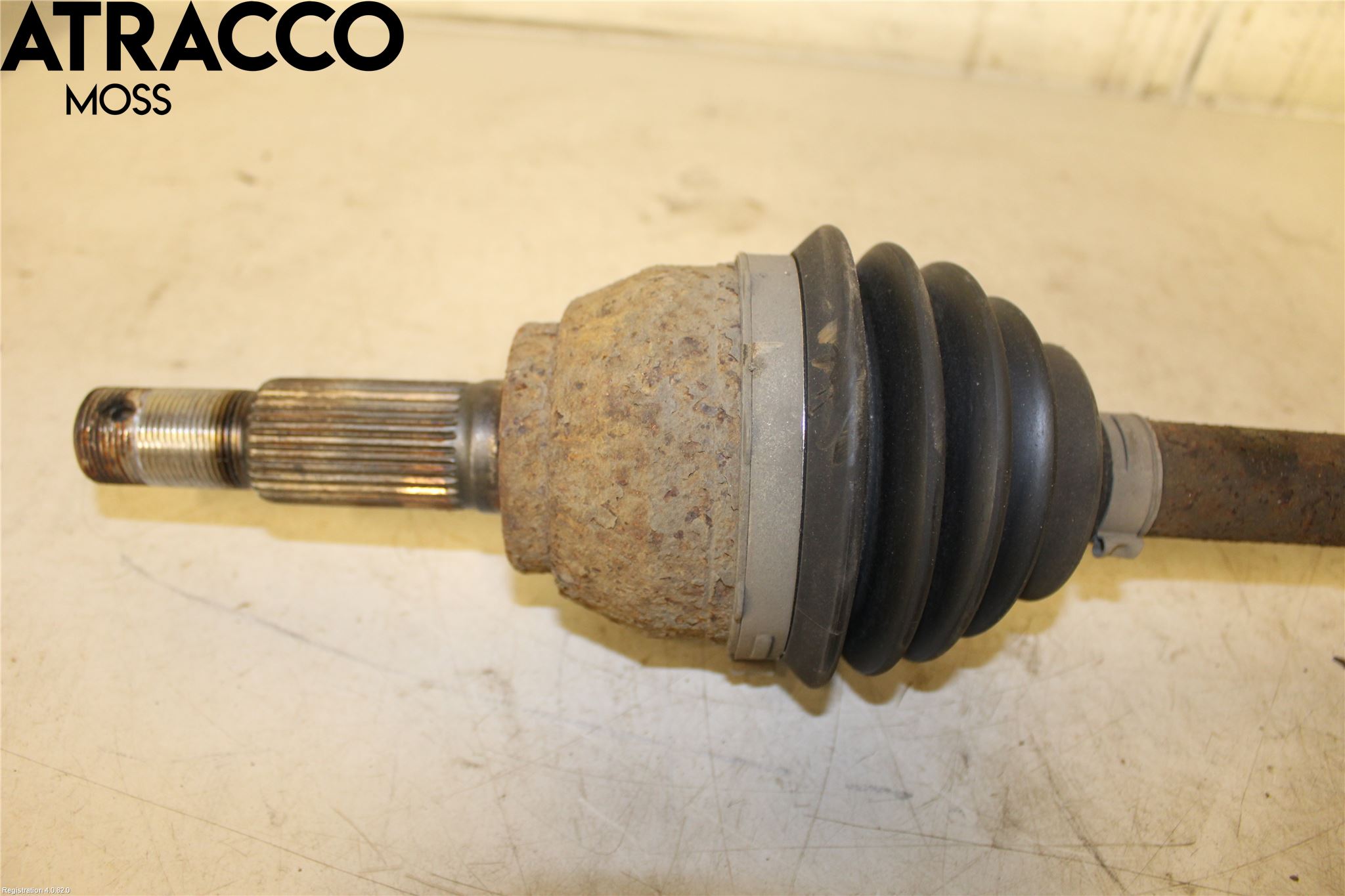 Nissan LEAF 11-17 Drivaksel Foran Kompl Venstre