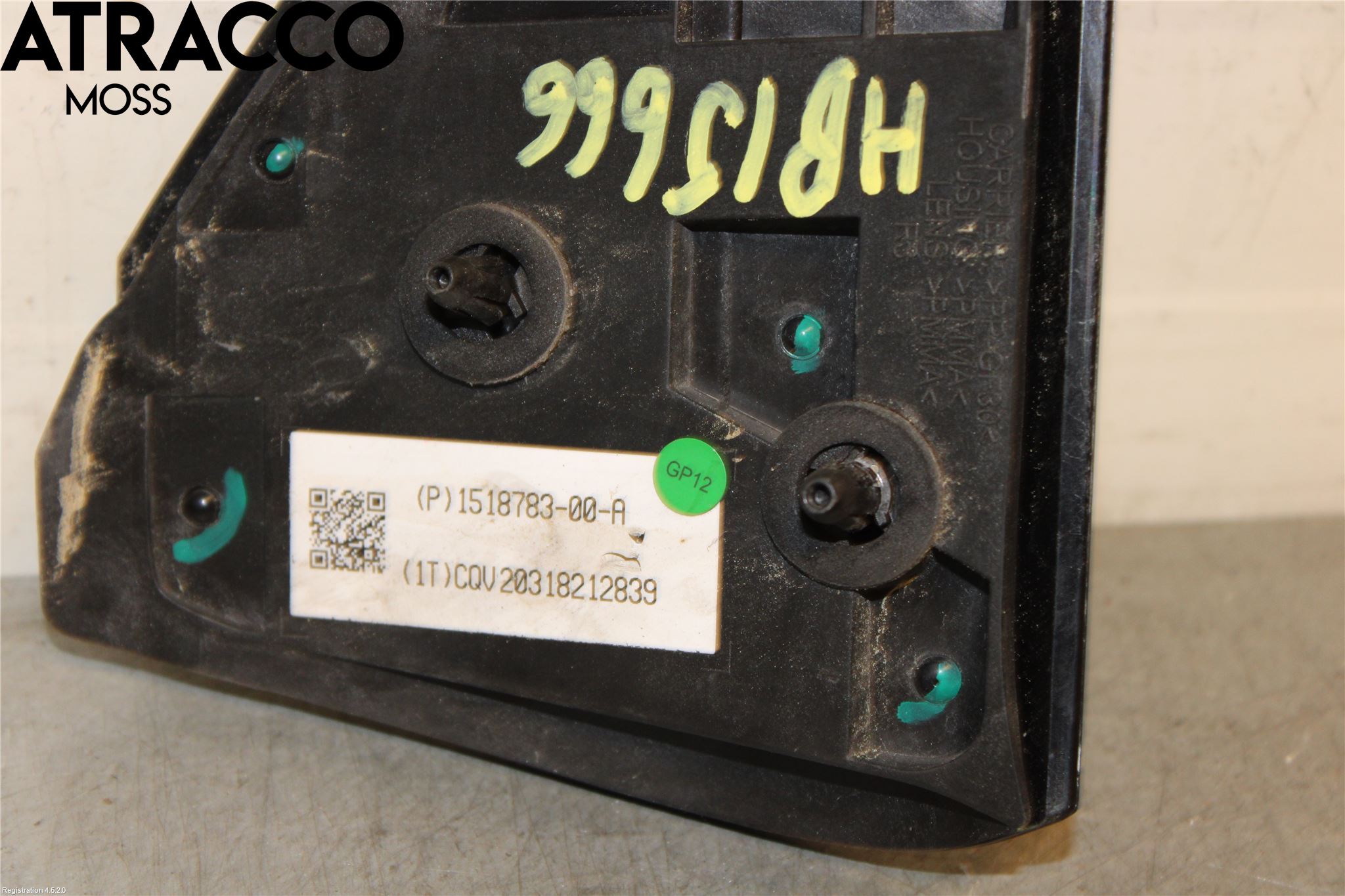 Tesla MODEL 3 17- Refleks Bak