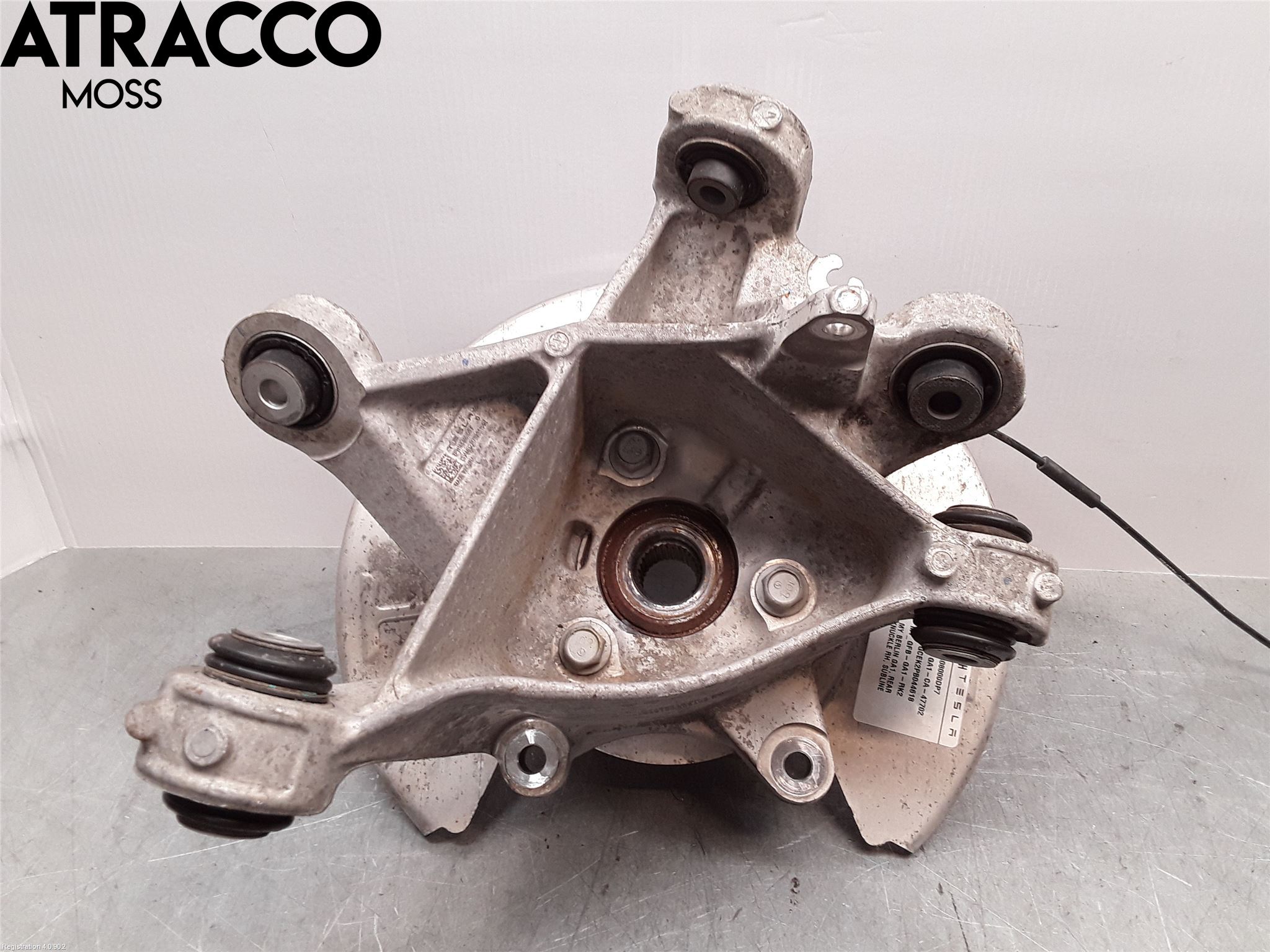 Tesla MODEL Y 21- Spindel Hb