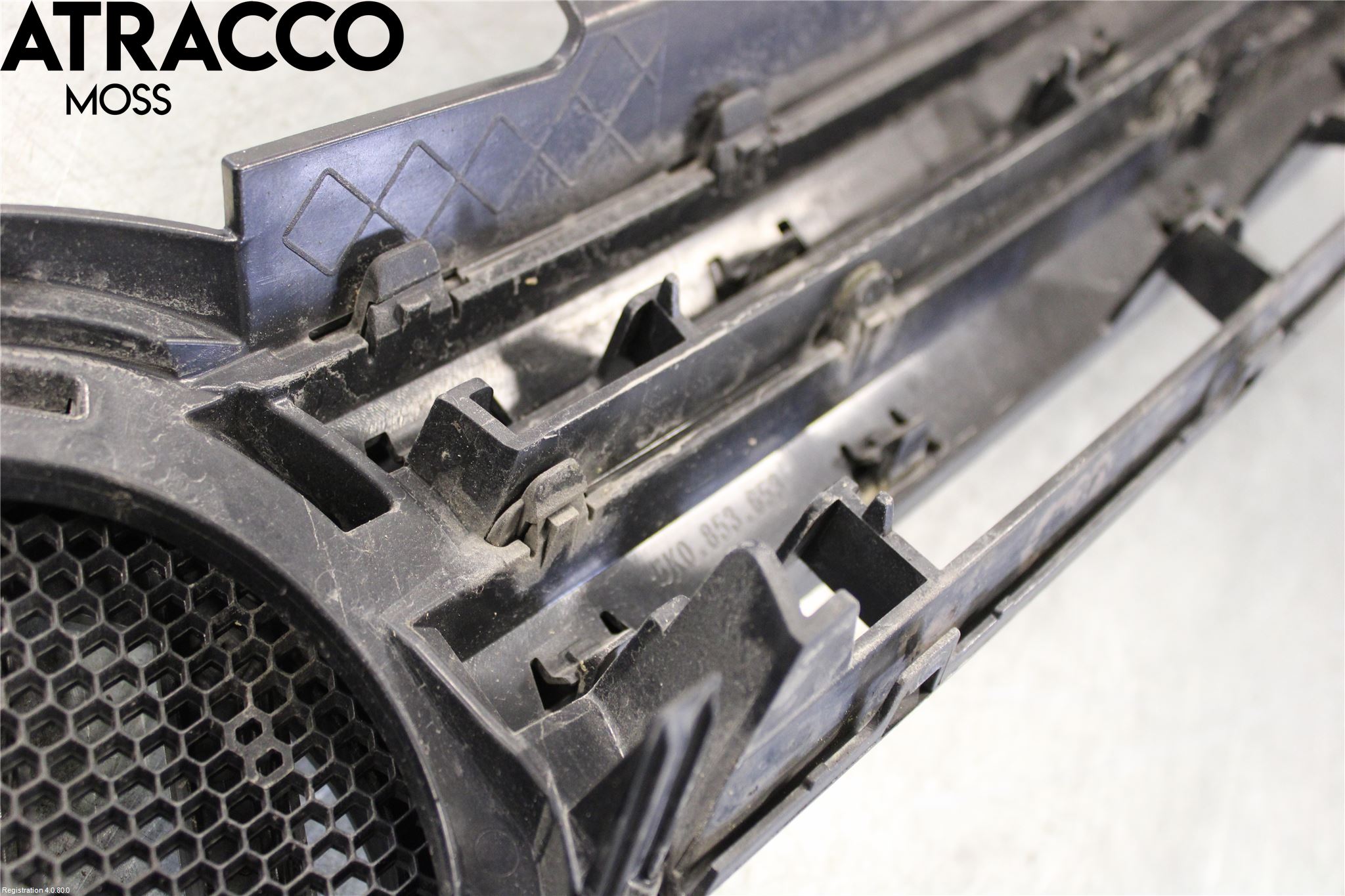 Volkswagen VW GOLF VI 09-13 Grill Komplett