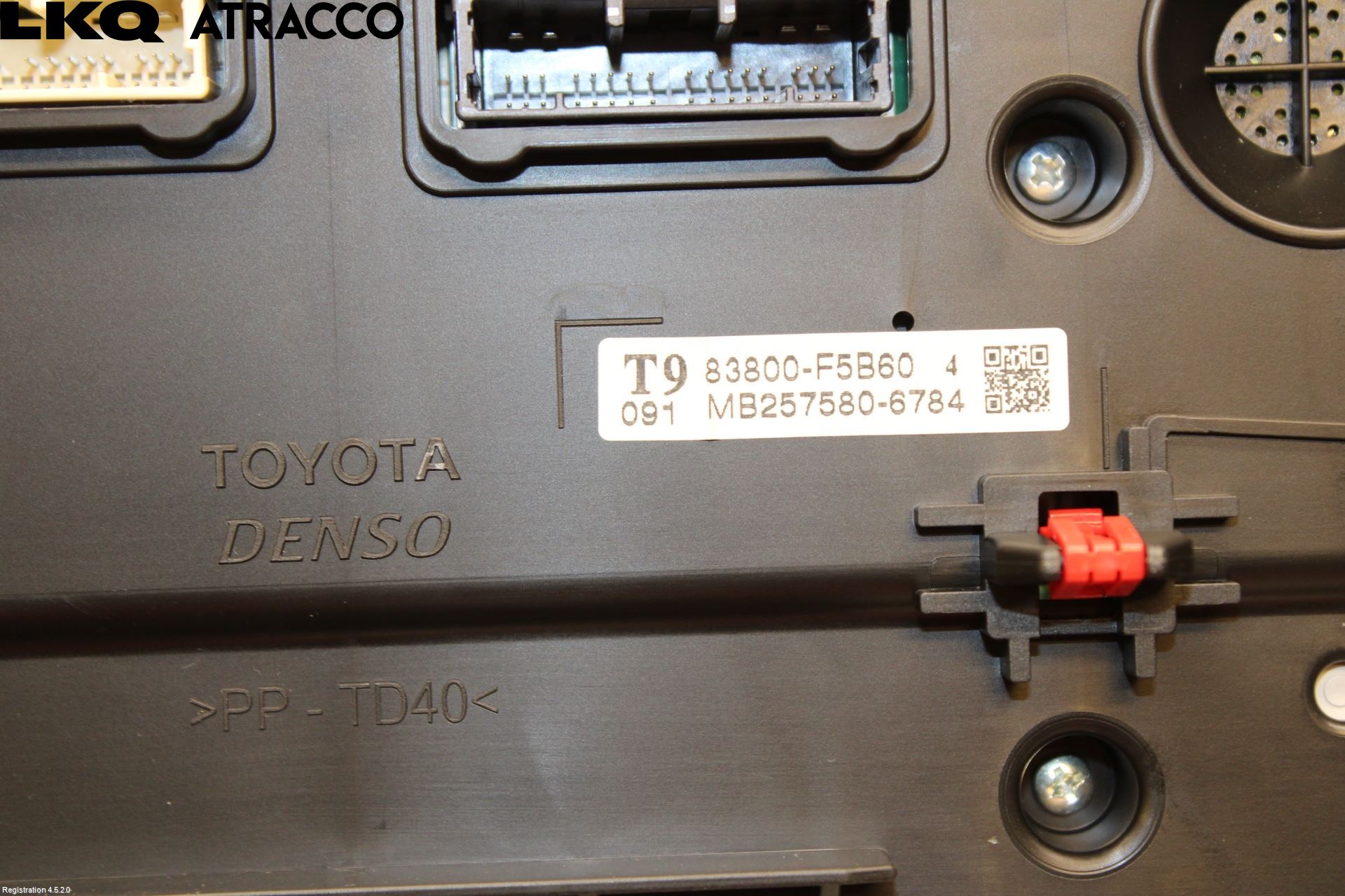 Toyota YARIS CROSS XP21 21- Instr Kombinert