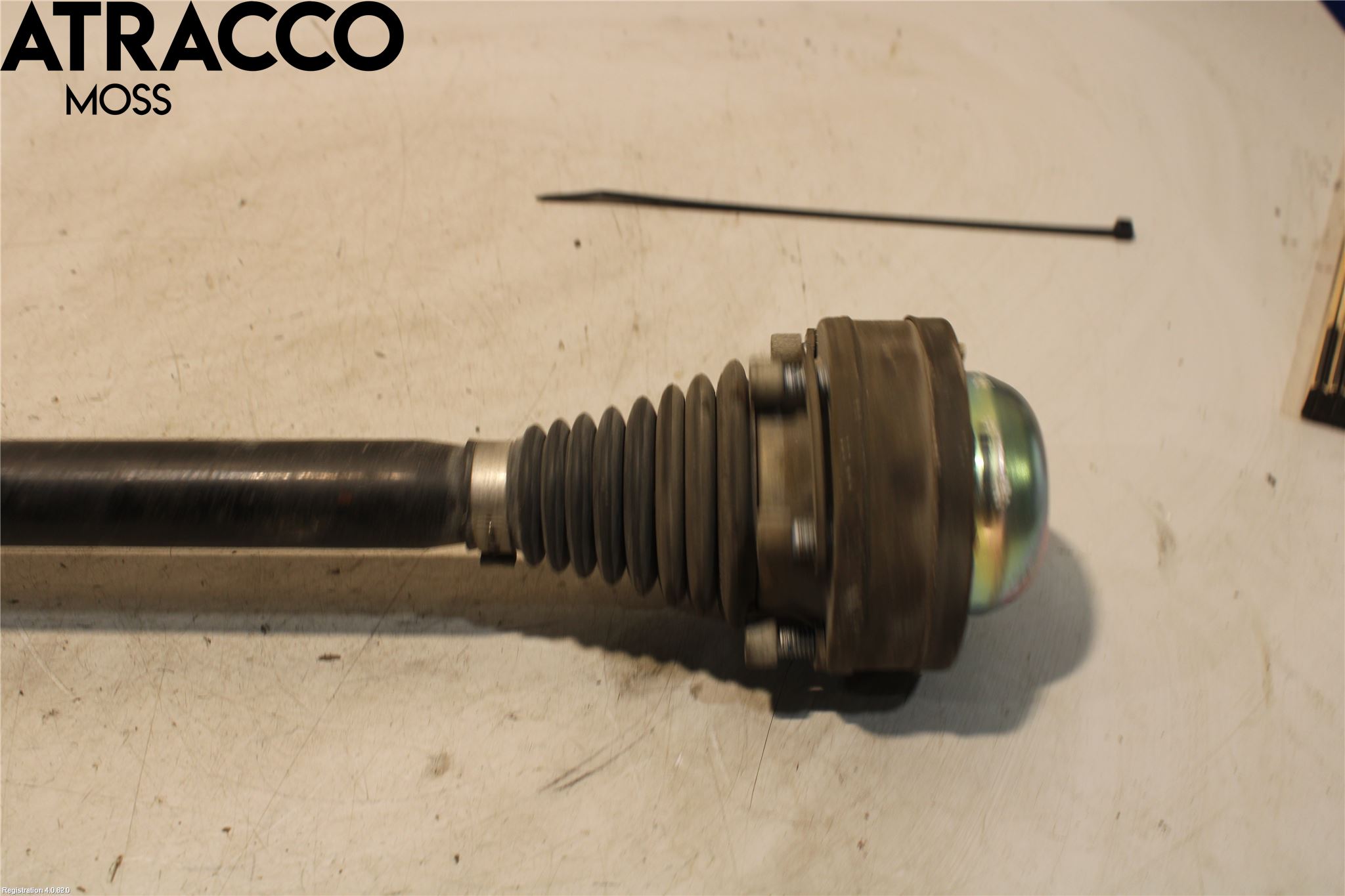 Audi Q5 09-16 Drivaksel Bak Kompl Venstre