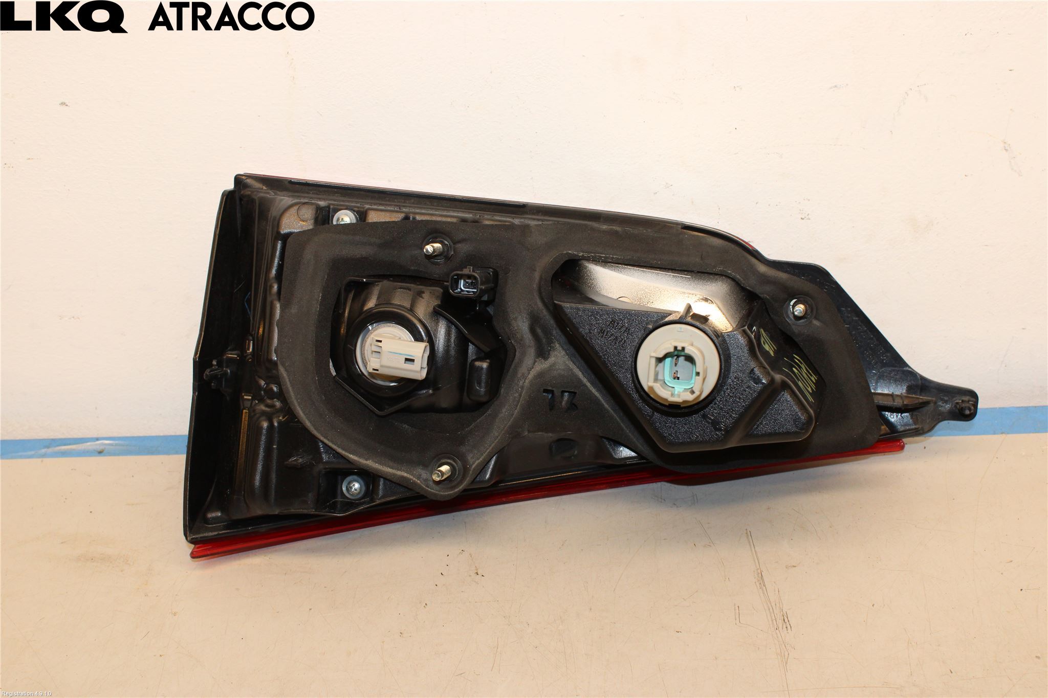 Nissan QASHQAI 14-17 Baklykt Venstre  På Luke(Indre